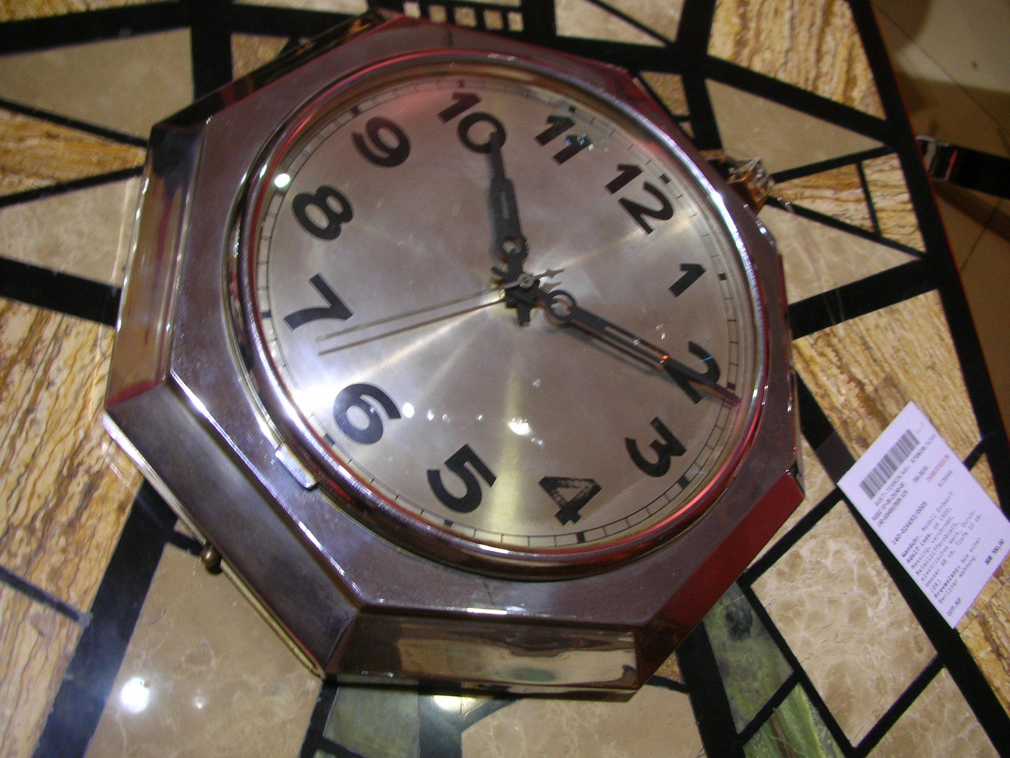 Original Art Deco Wall Clock by Adolf Loos Early 20th Century, Functioning For Sale 1