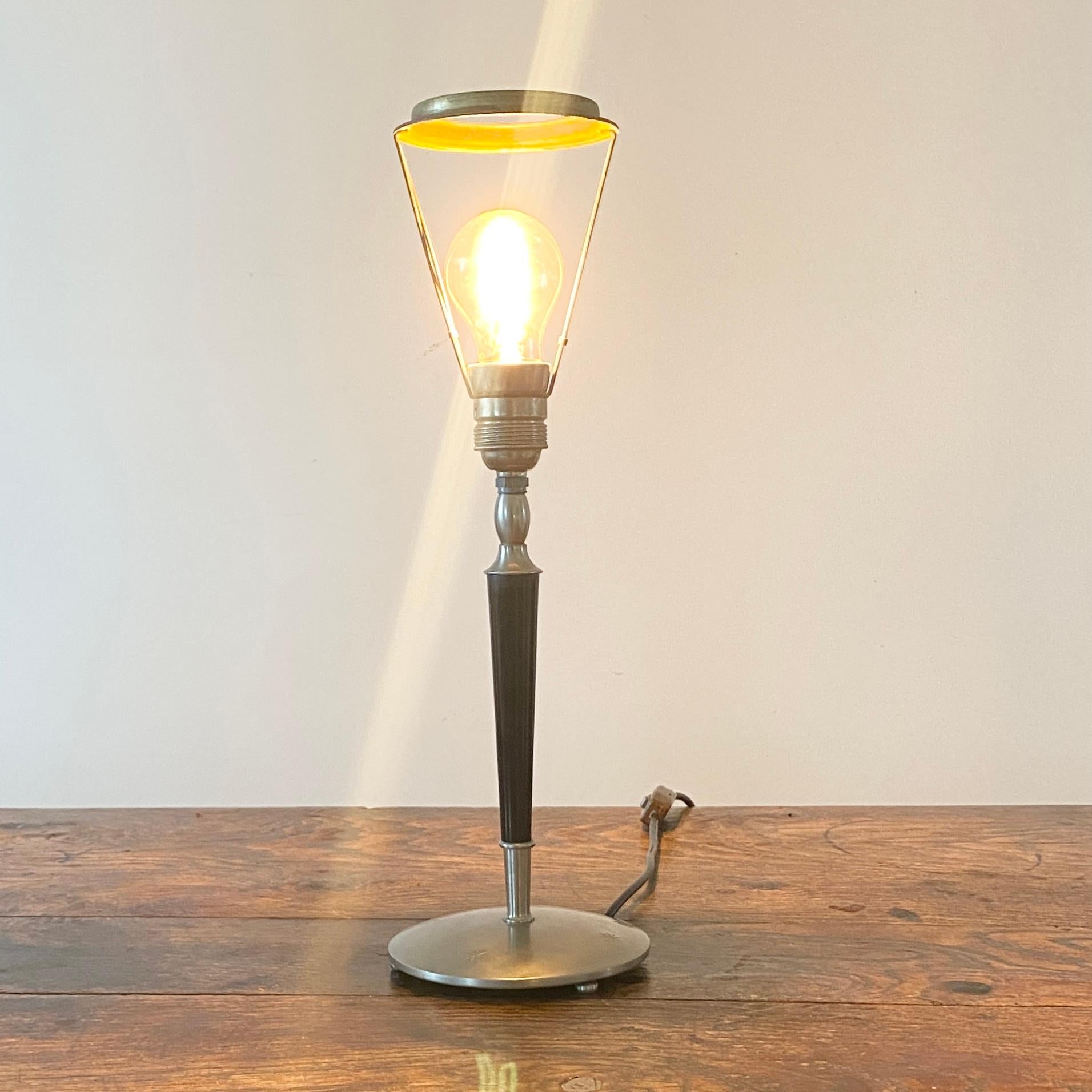 Lampe de table originale Art Déco Zenith en étain et ébène, Allemagne début du 20ème siècle en vente 4