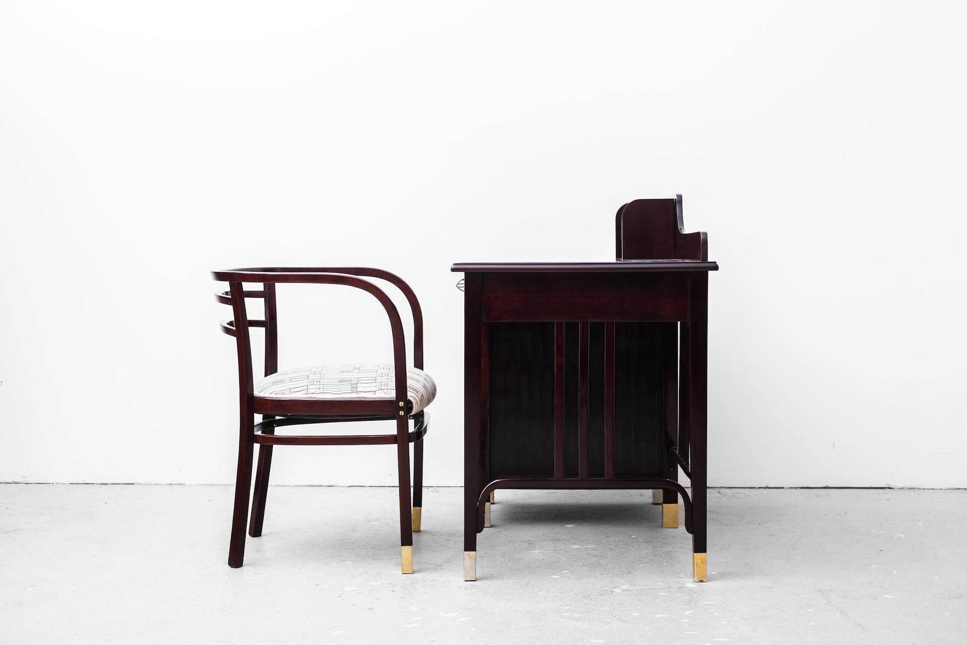 Original Art Nouveau bentwood desk by Gebrüder Thonet (Vienna, around 1914) For Sale 4