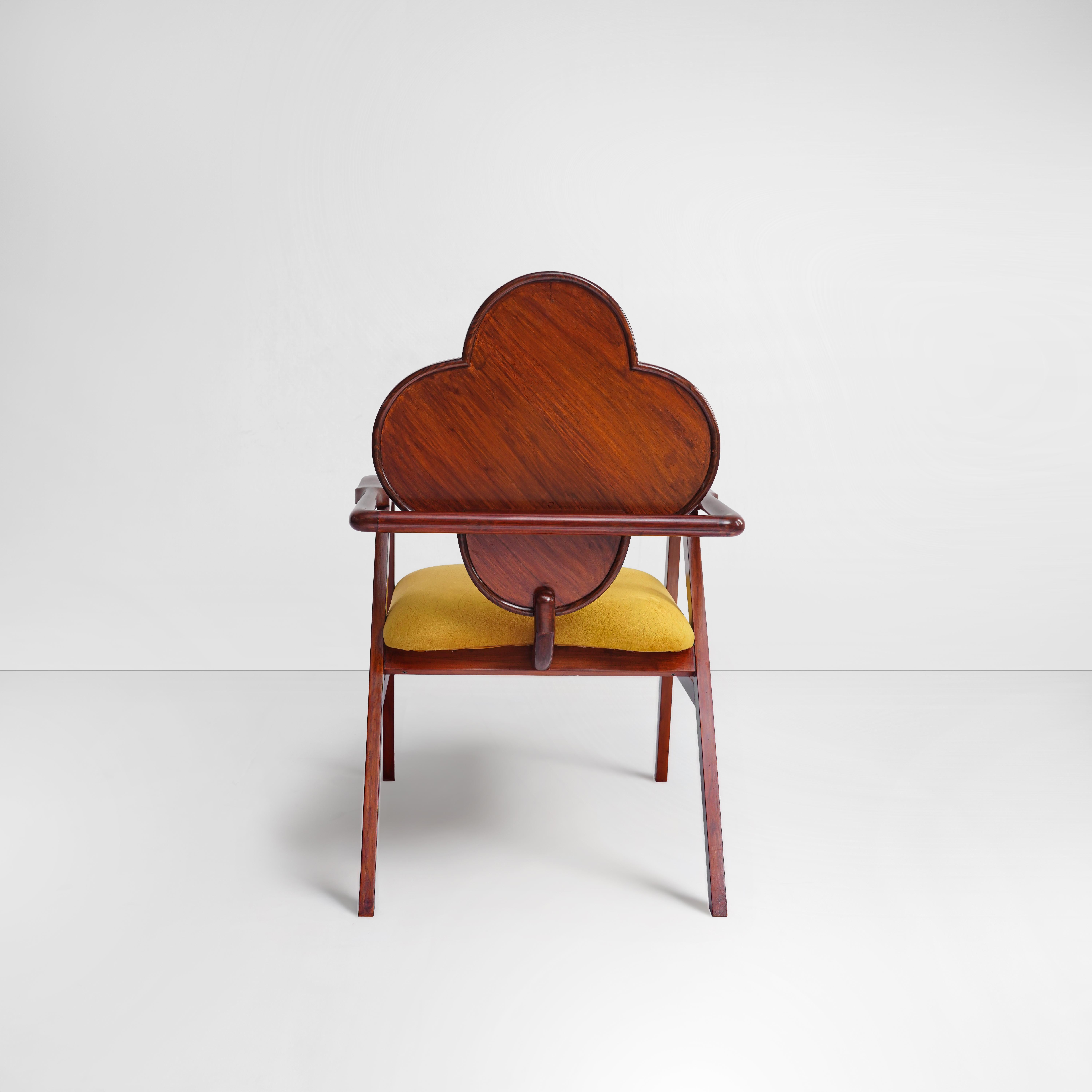 Laiton Chaise originale Art Nouveau, audacieuse, unique en son genre, en noyer, laiton, rotin et velours en vente