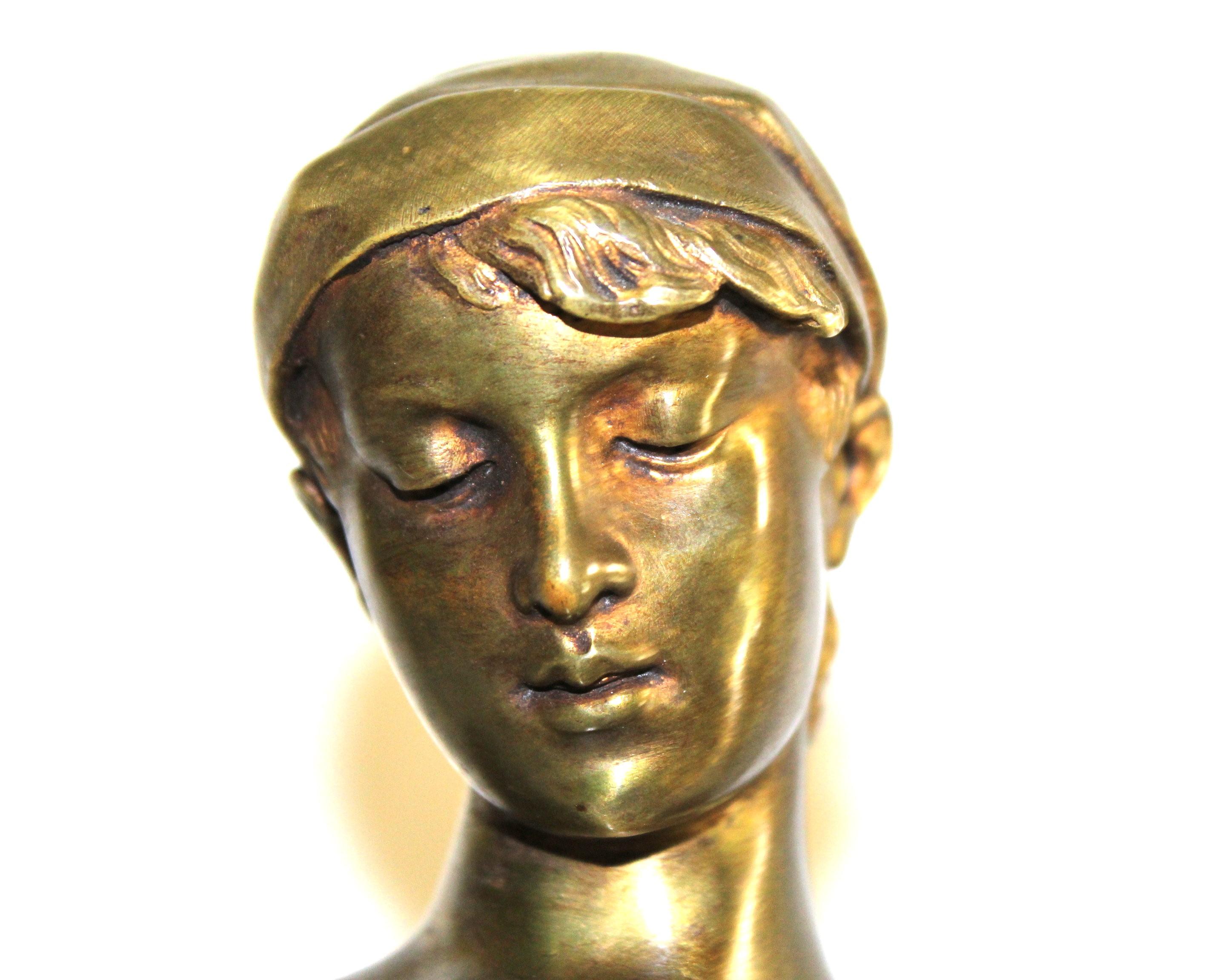 Original Art Nouveau Sculpture , Gilded Bronze , Mother w child on a Raft in vendita 6