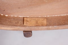 Sedia ArtDeco originale in faggio con braccioli di Ton, R. Hofman, Cechia, anni '40