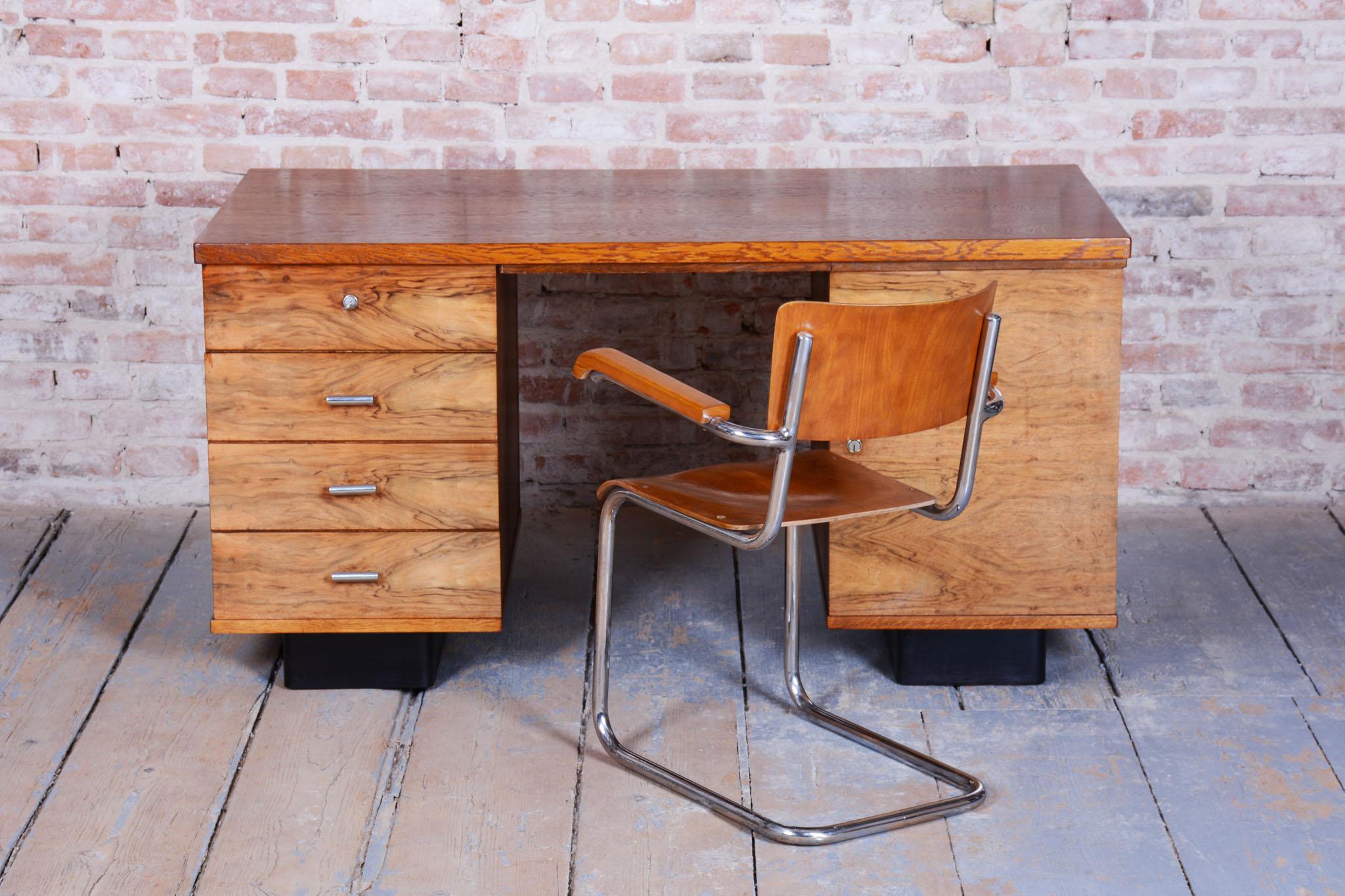 Original ArtDeco Writing Desk, J. Halabala, UP Zavody, Walnut, Czech, 1930s For Sale 11
