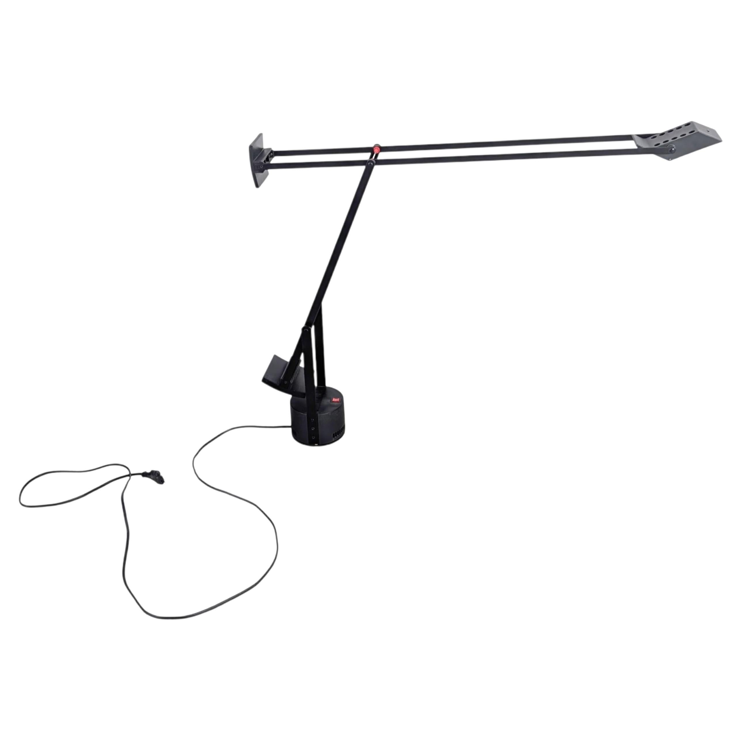 Original Artemide Tizio Tischleuchte Richard Sappert Metall For Sale