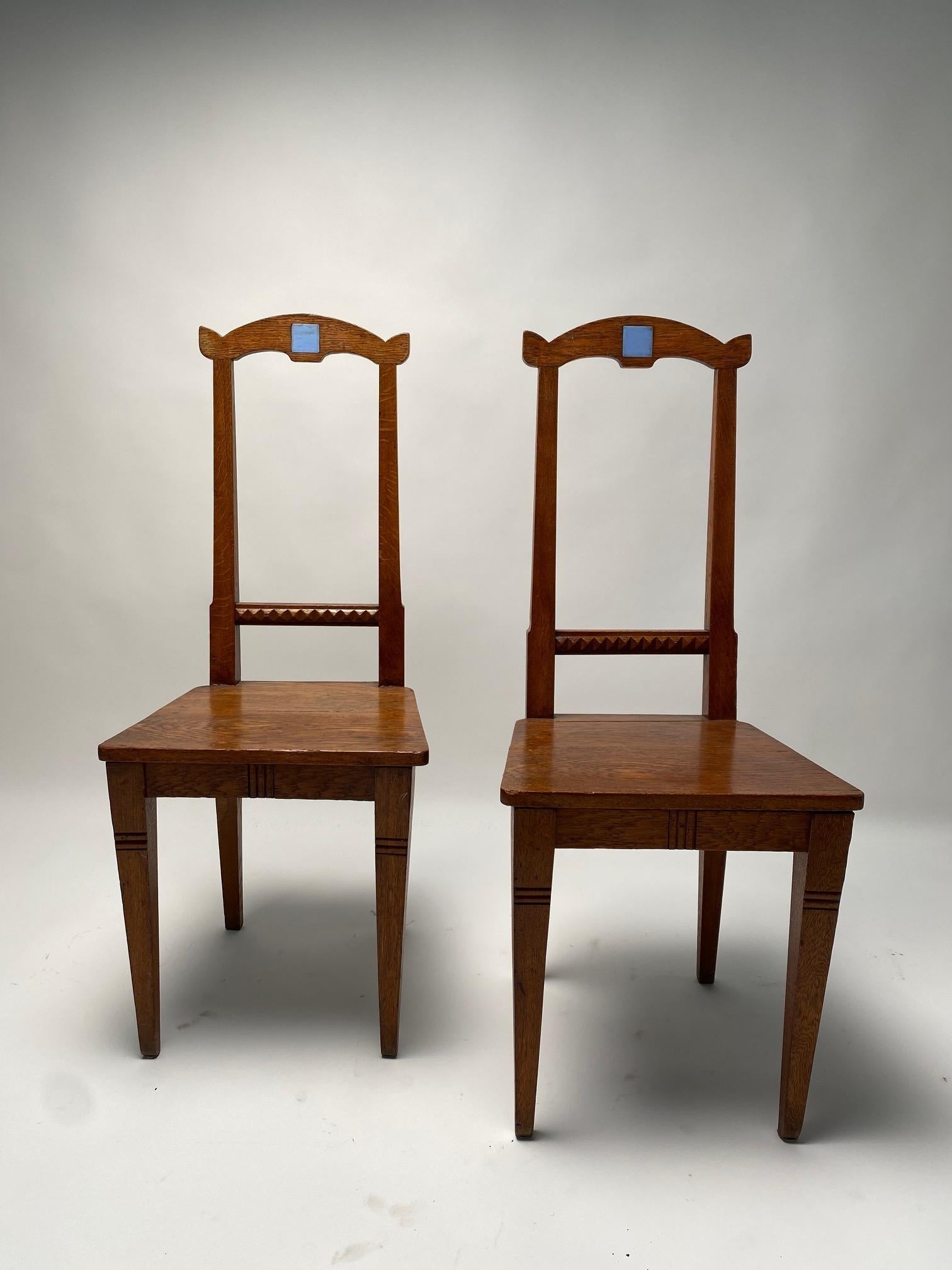 Original Arts and Crafts Chairs, solid wood, England, circa 1890 1