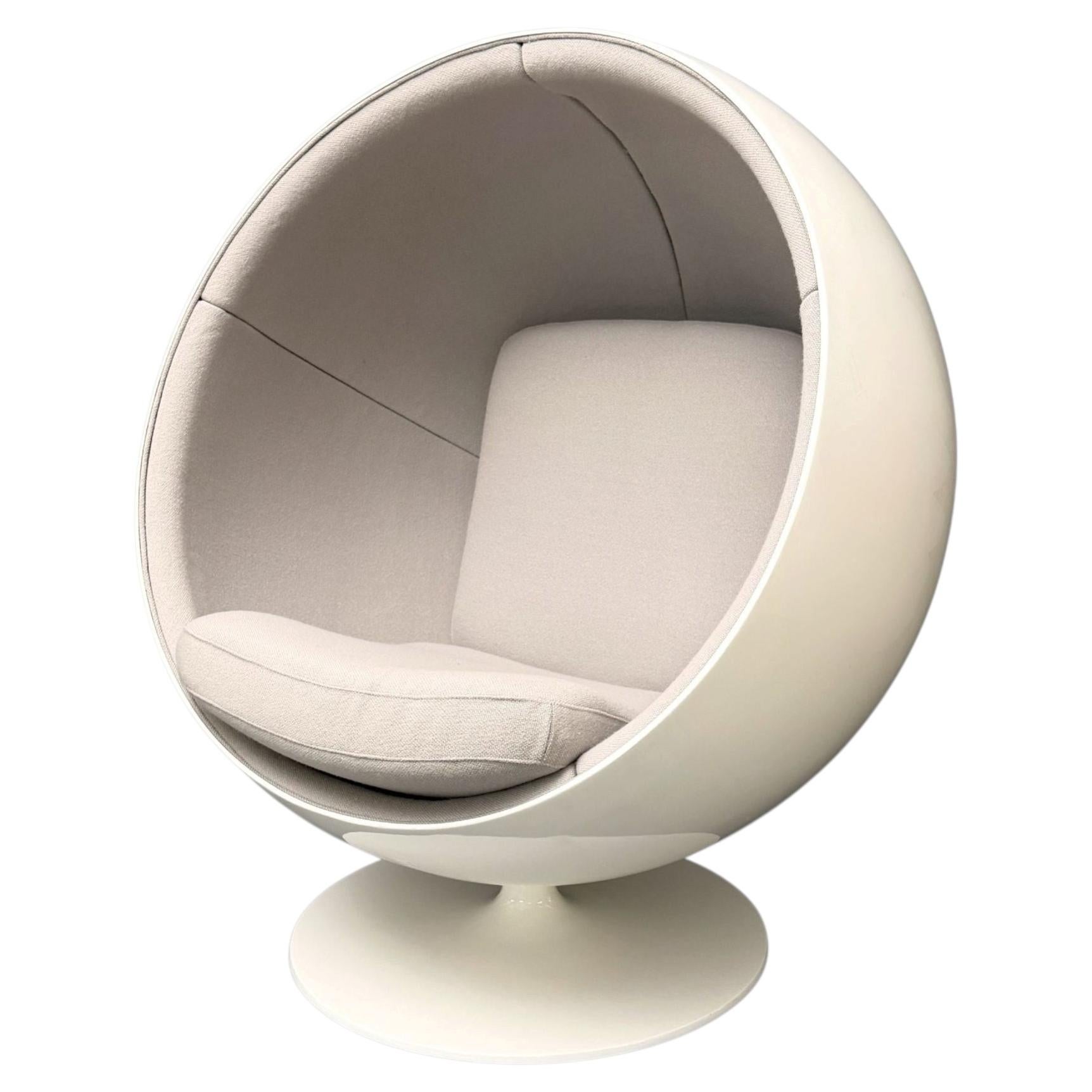 Original Asko Ball Chair, Eero Aarnio, White and Gray, Finland, 1960s