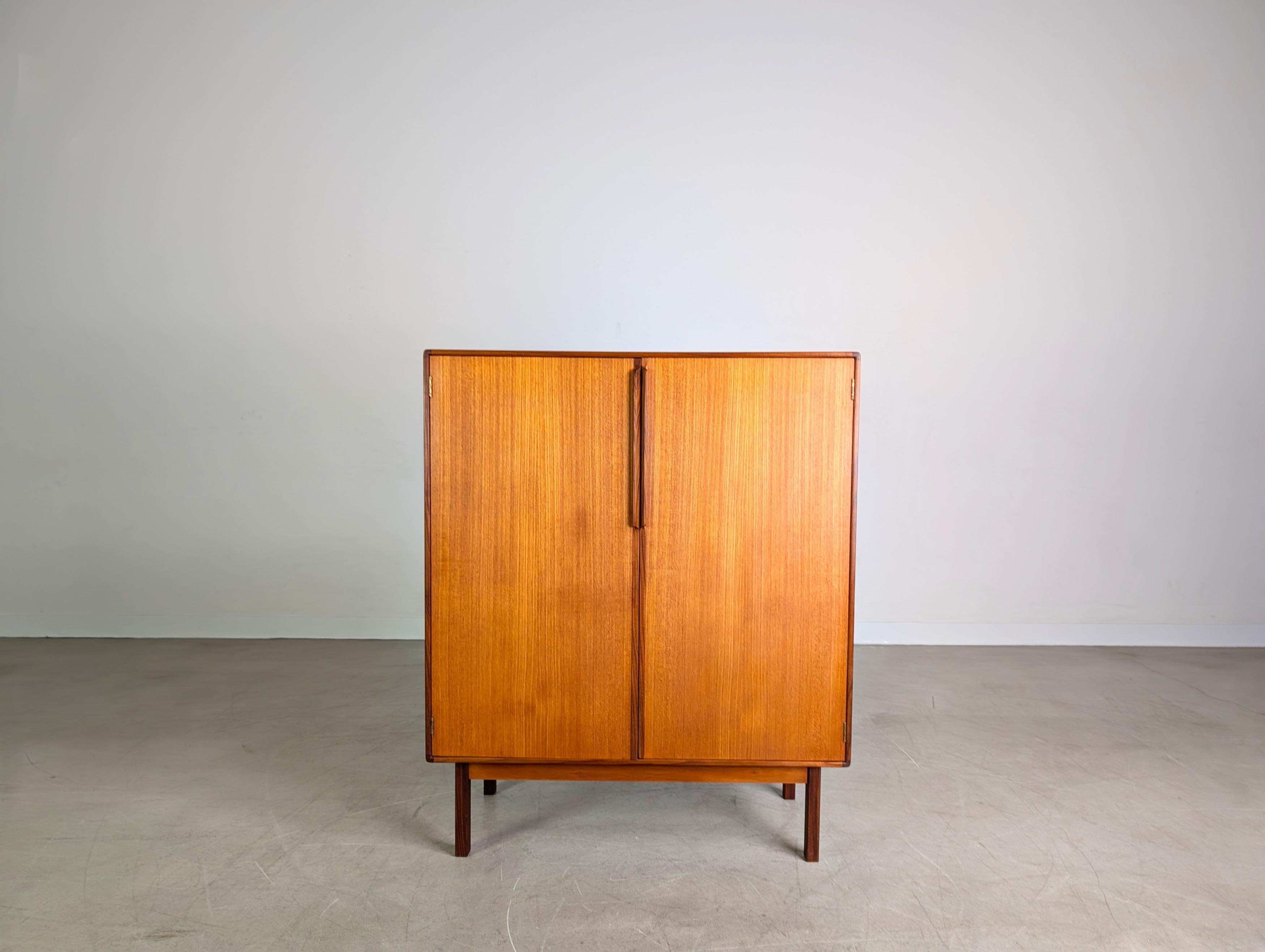 Finnish Original Asko Finnland Schrank Midcentury Kommode Vintage Teak2 For Sale