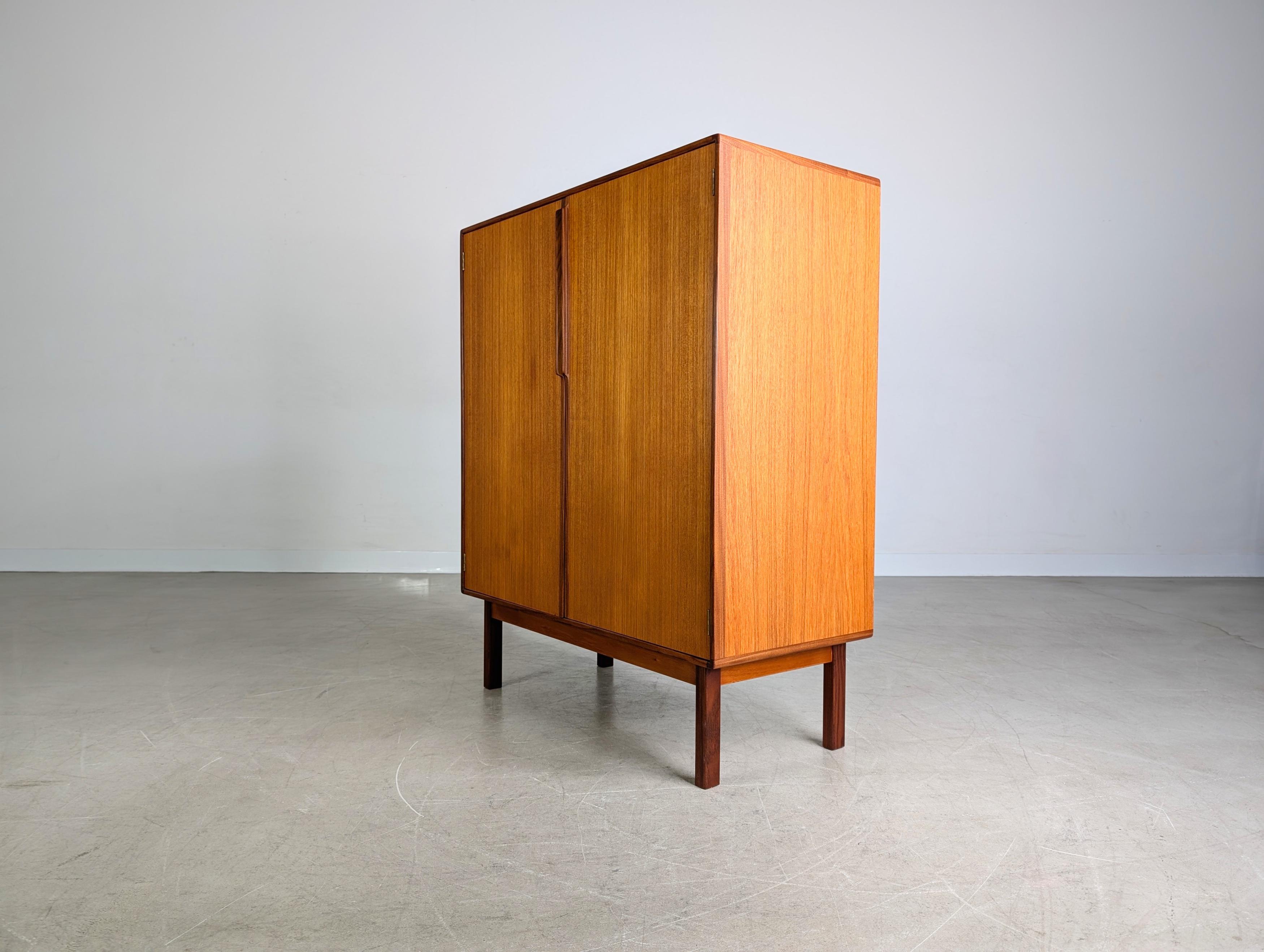 Mid-20th Century Original Asko Finnland Schrank Midcentury Kommode Vintage Teak2 For Sale