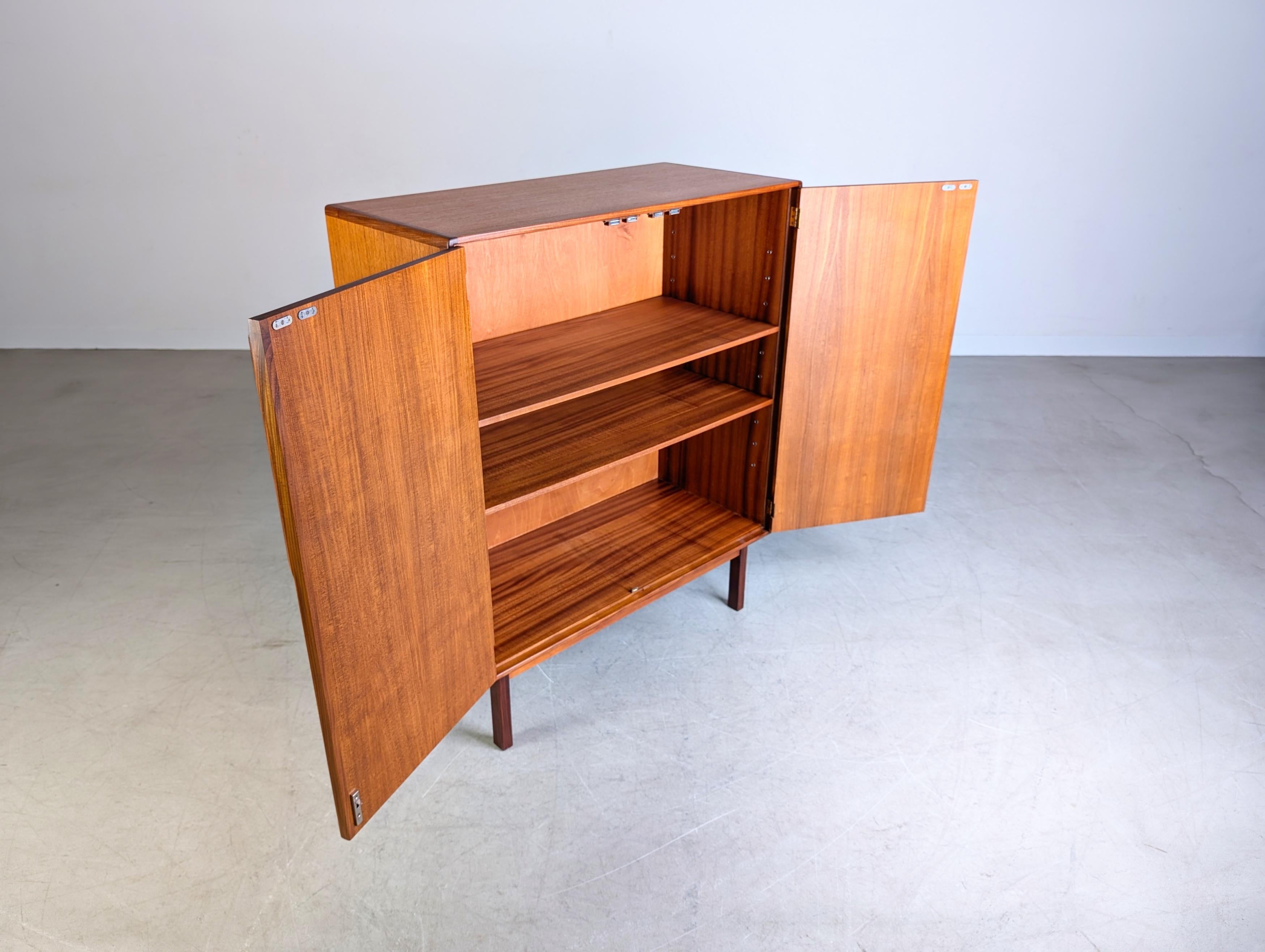 Original Asko Finnland Schrank Midcentury Kommode Vintage Teak2 For Sale 2