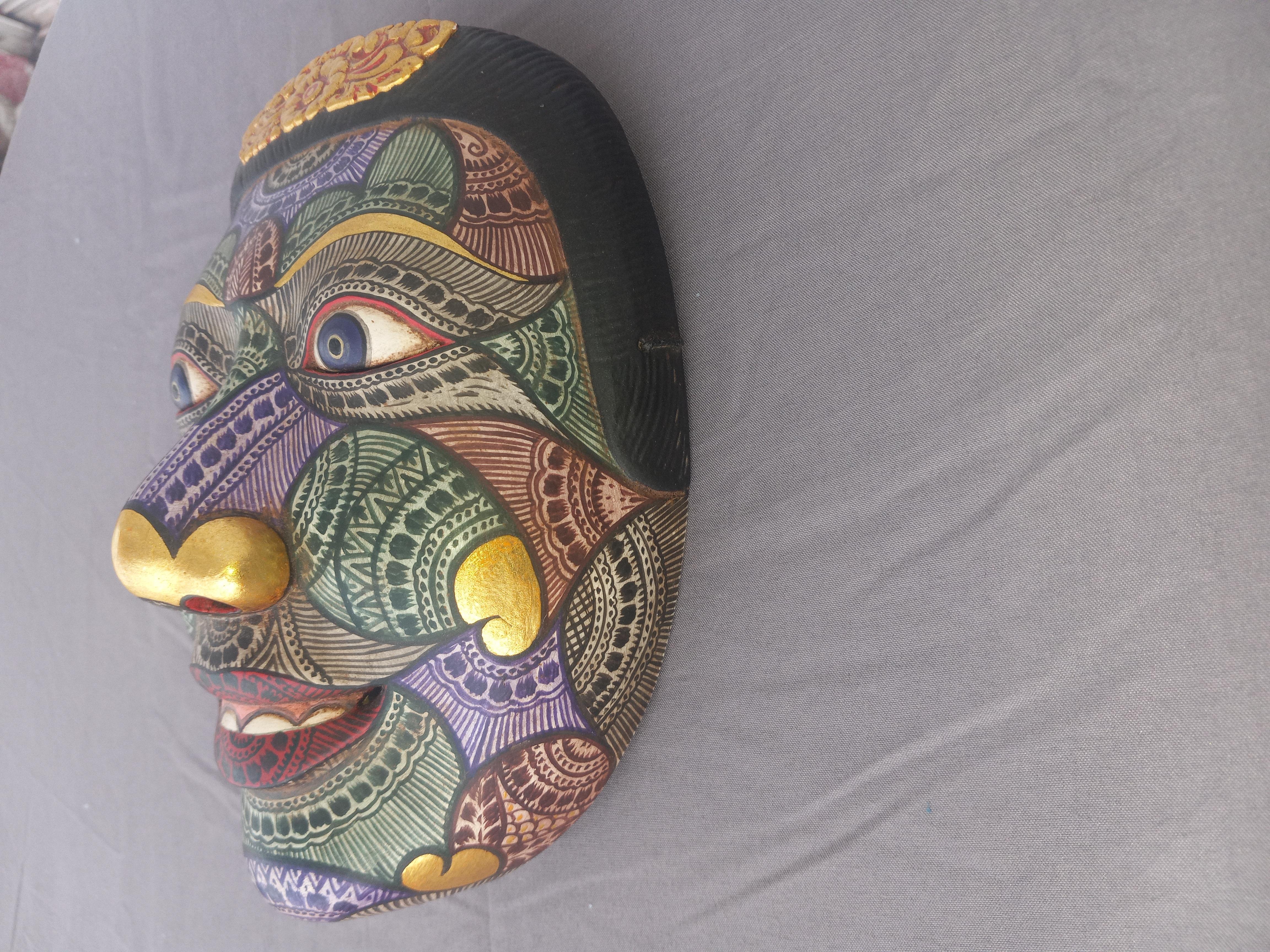 Masques Bali originaux peints à la main, sculptés et fabriqués par Taban en vente 1