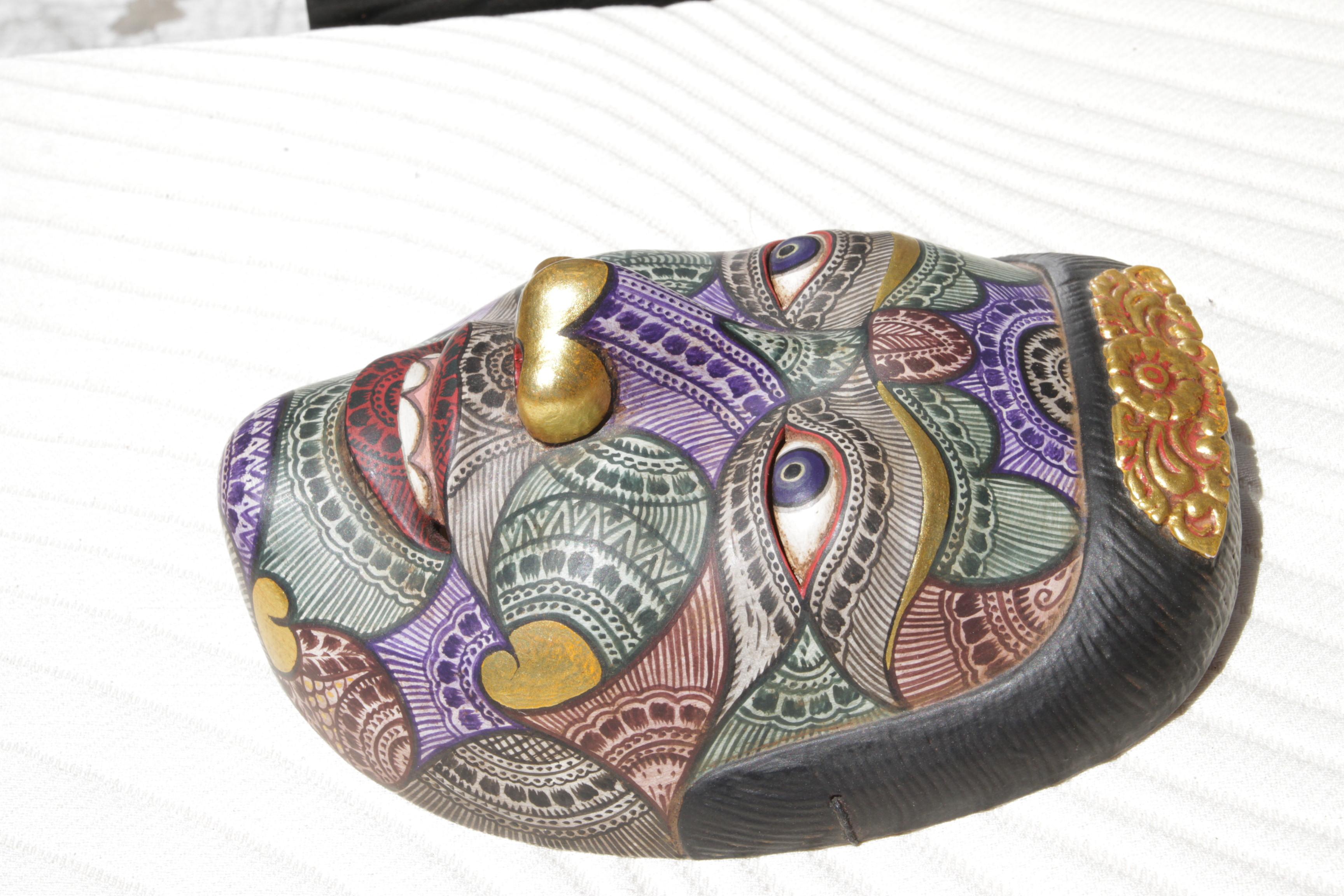 Masques Bali originaux peints à la main, sculptés et fabriqués par Taban en vente 3