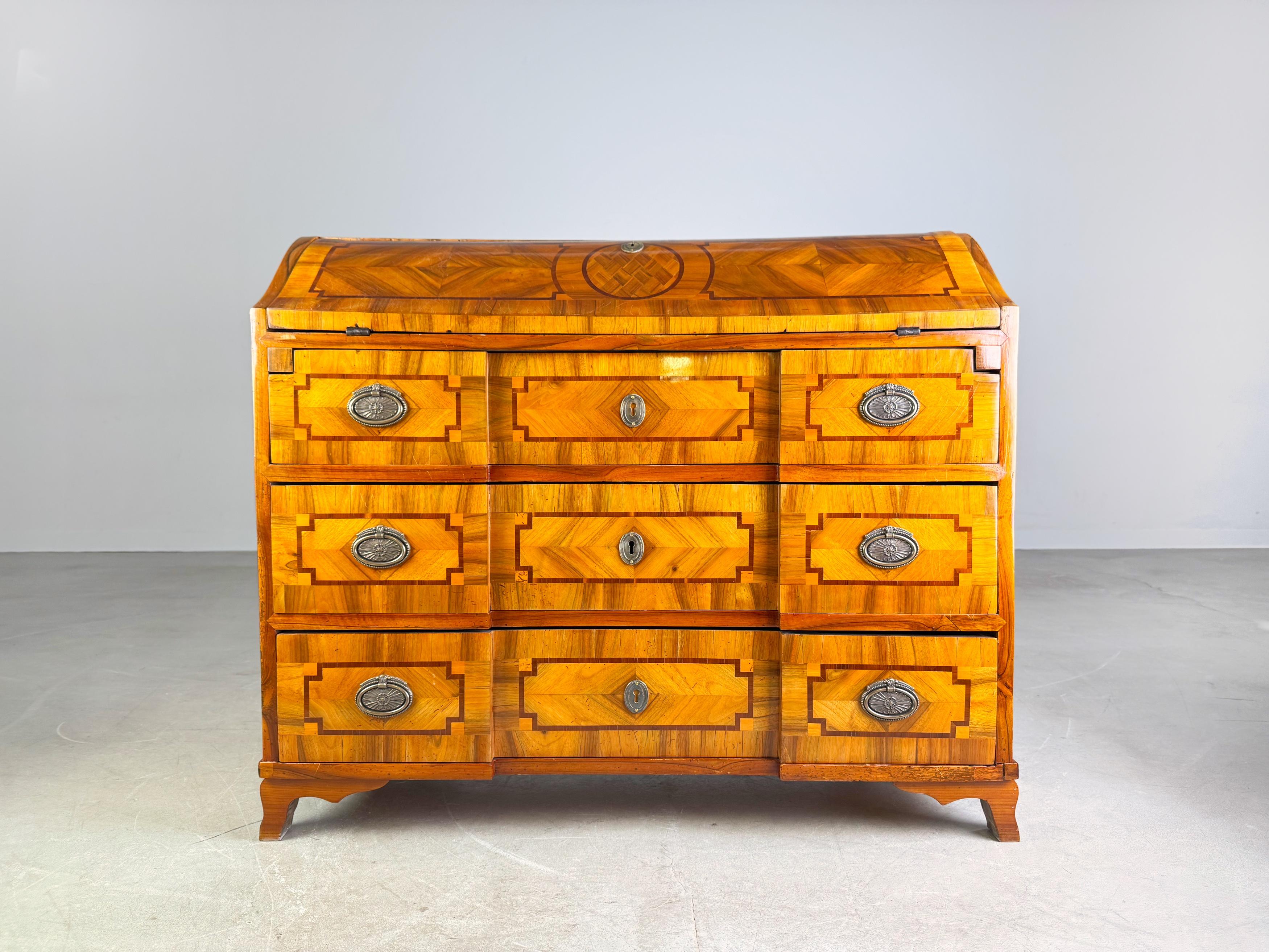 Barocco Barock Sekretär Kommode originale 1700 Antik Nussbaum in vendita