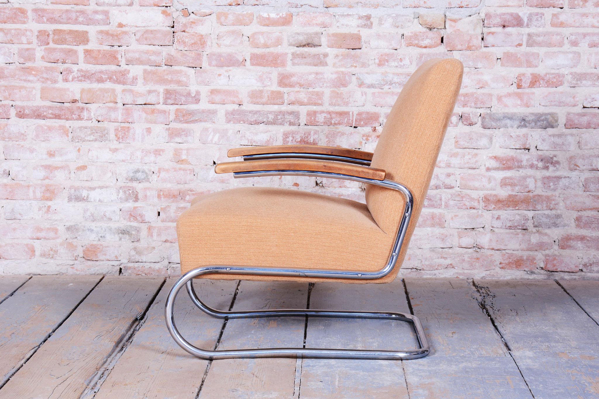 Fabric Original Bauhaus Armchair, by Thonet, Beech, Chrome, Germany, 1930s For Sale