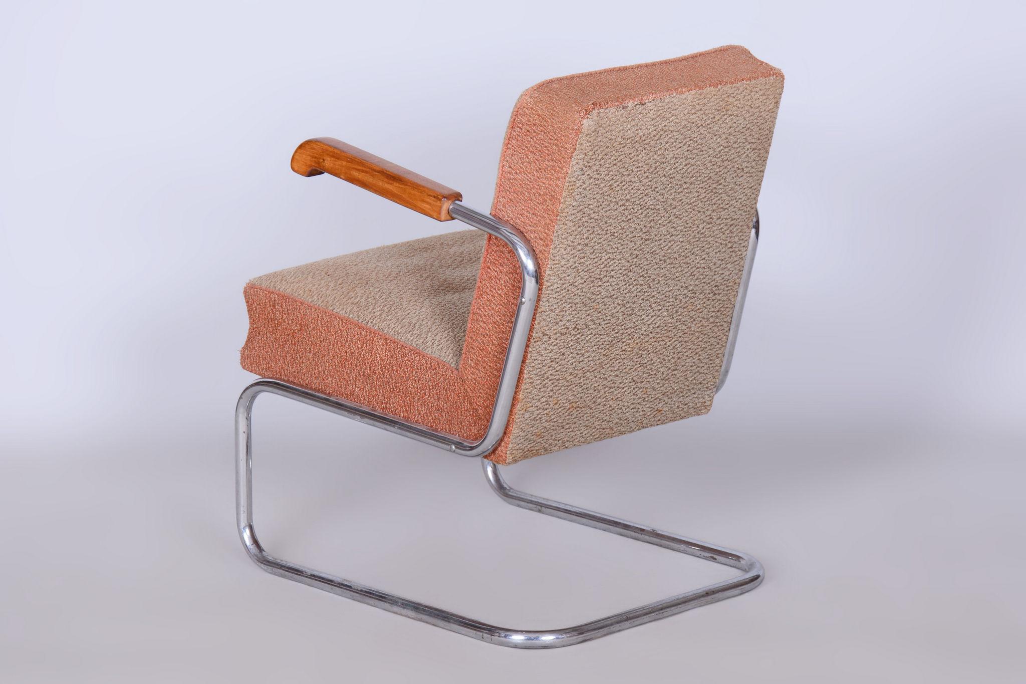 Original Bauhaus Armchair, by Vichr a Spol., Chrome, Steel, Czech, 1930s For Sale 6
