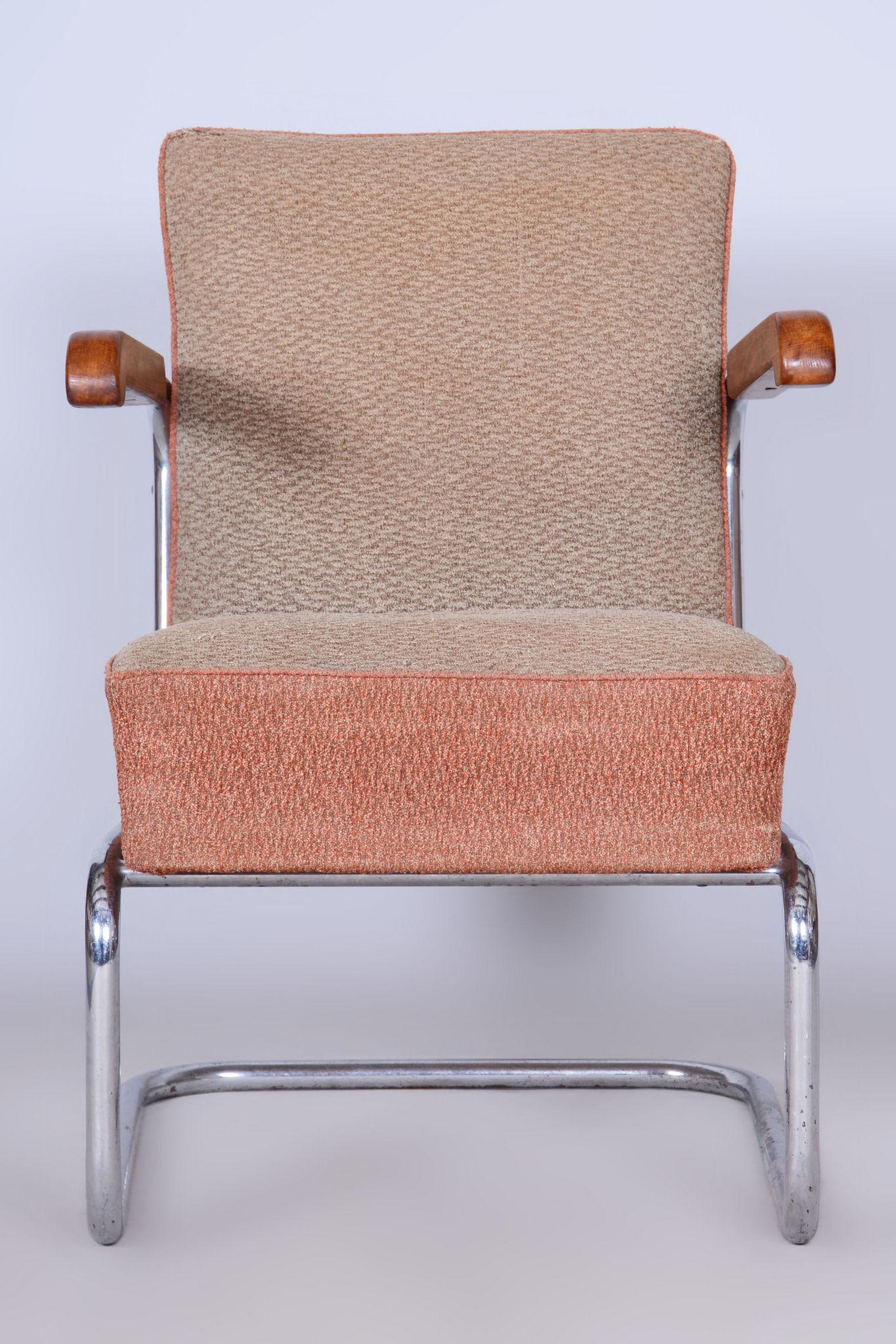 Original Bauhaus Armchair, by Vichr a Spol., Chrome, Steel, Czech, 1930s For Sale 3