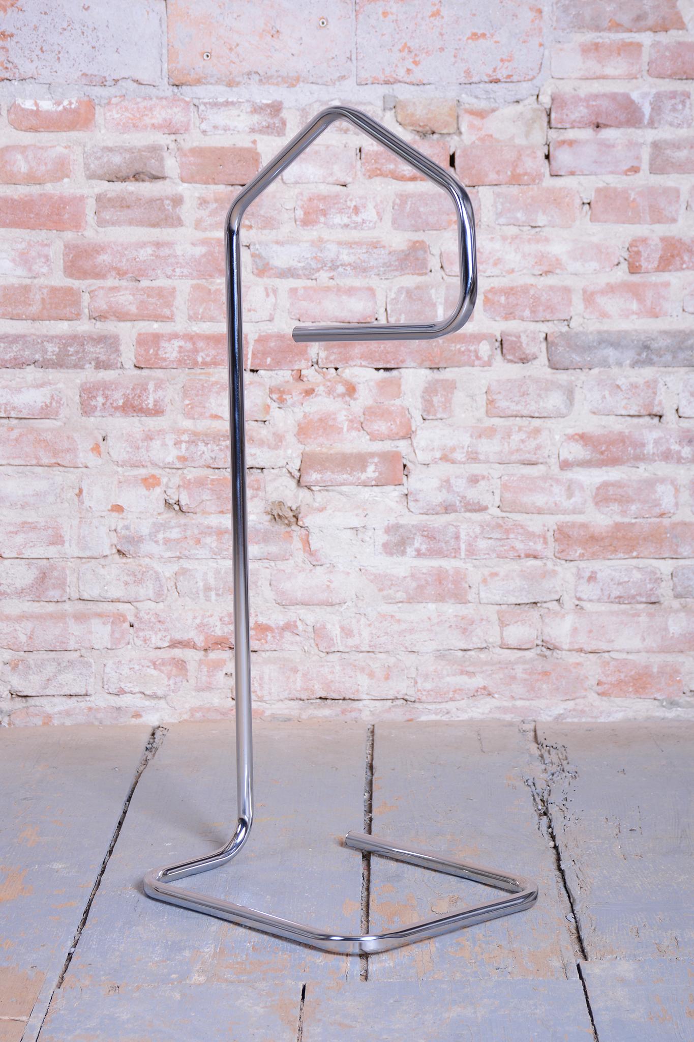 Late 20th Century Original Bauhaus Clothes Valet Stand, Chrome-Plated Steel, Czech, 1970s For Sale