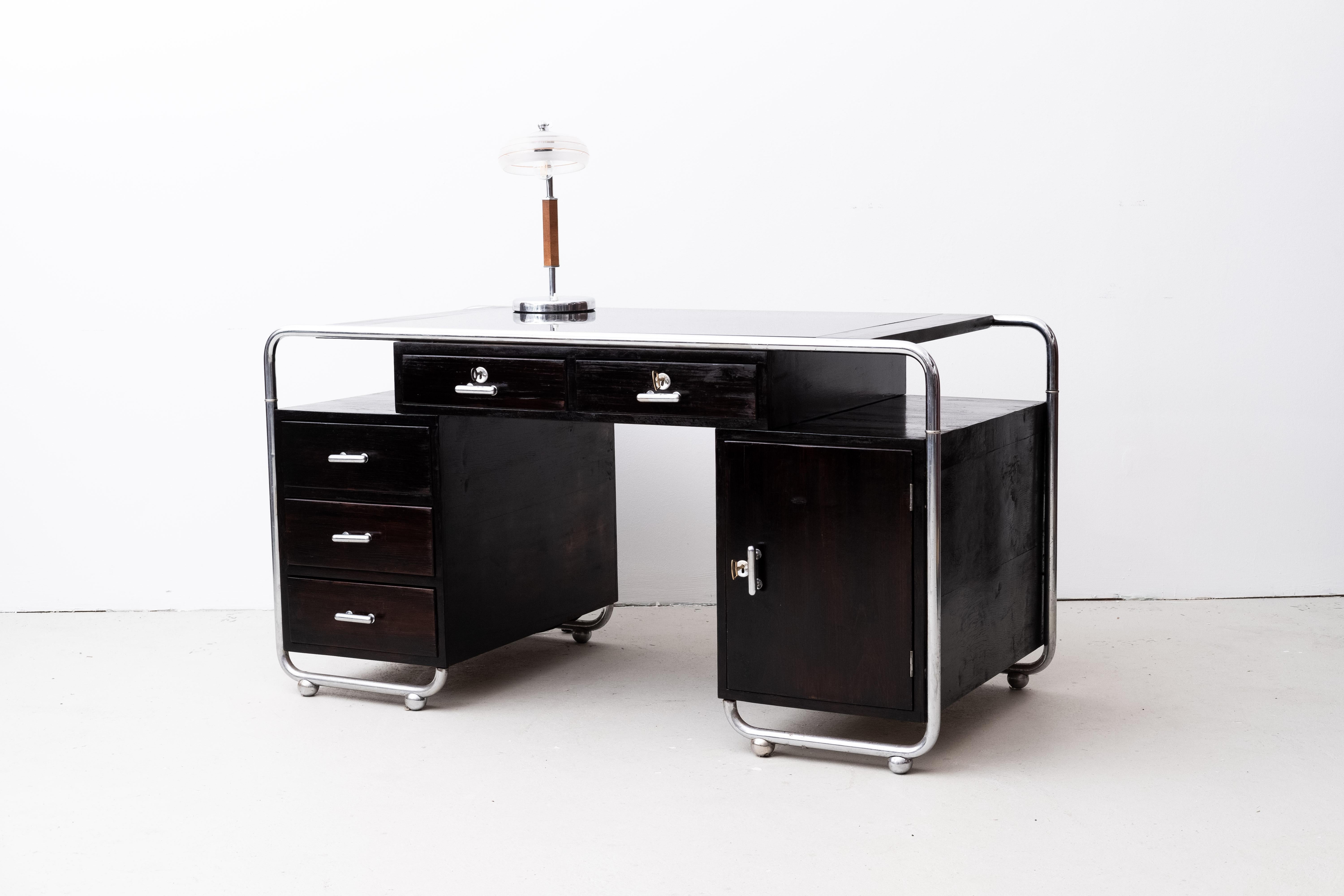 Steel Bauhaus Desk, in style of Marcel Breuer by Jos. & Leop. Quittner, Vienna, 1930 For Sale