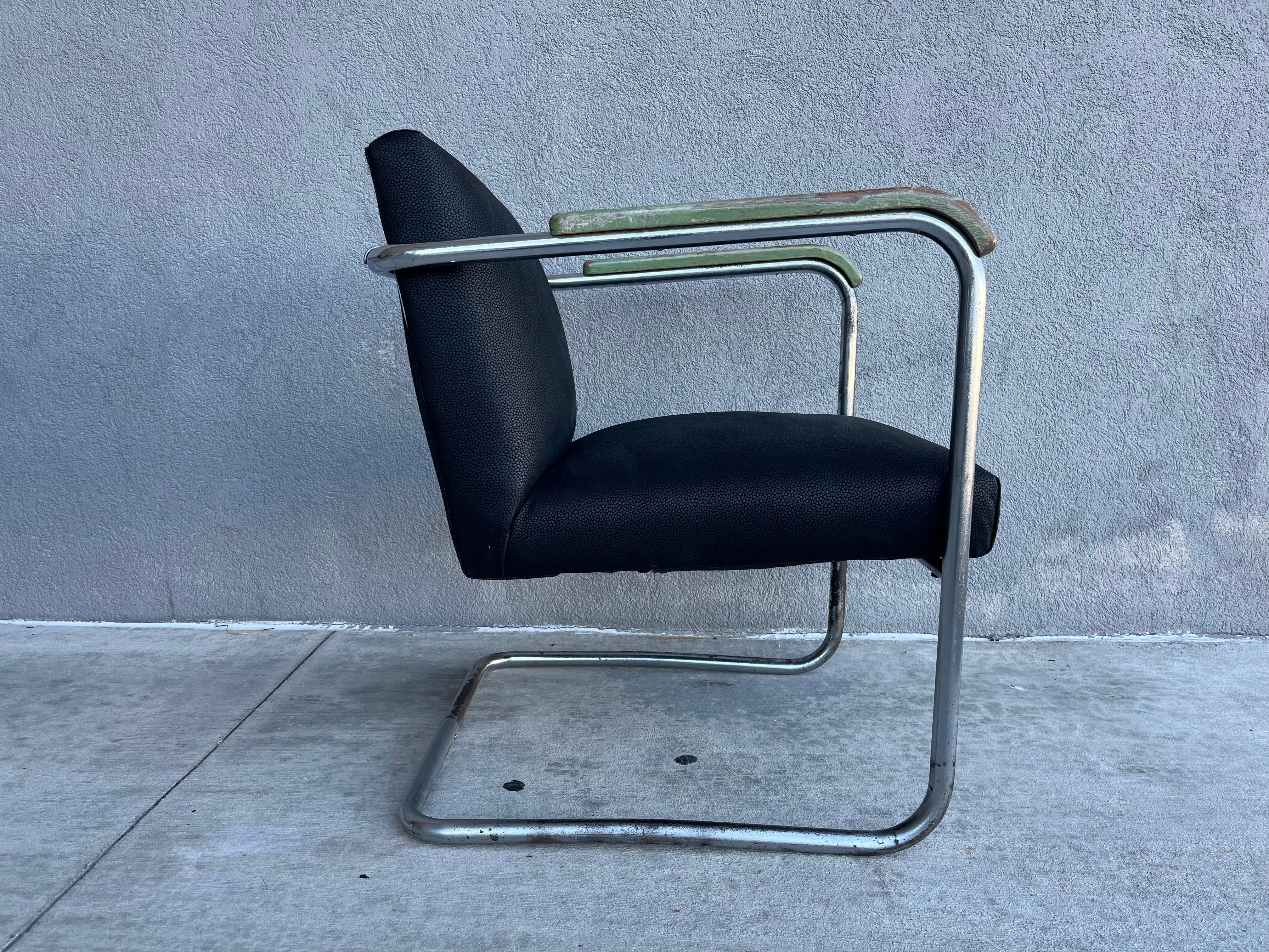 Original Bauhaus Lounge Chairs For Sale 6
