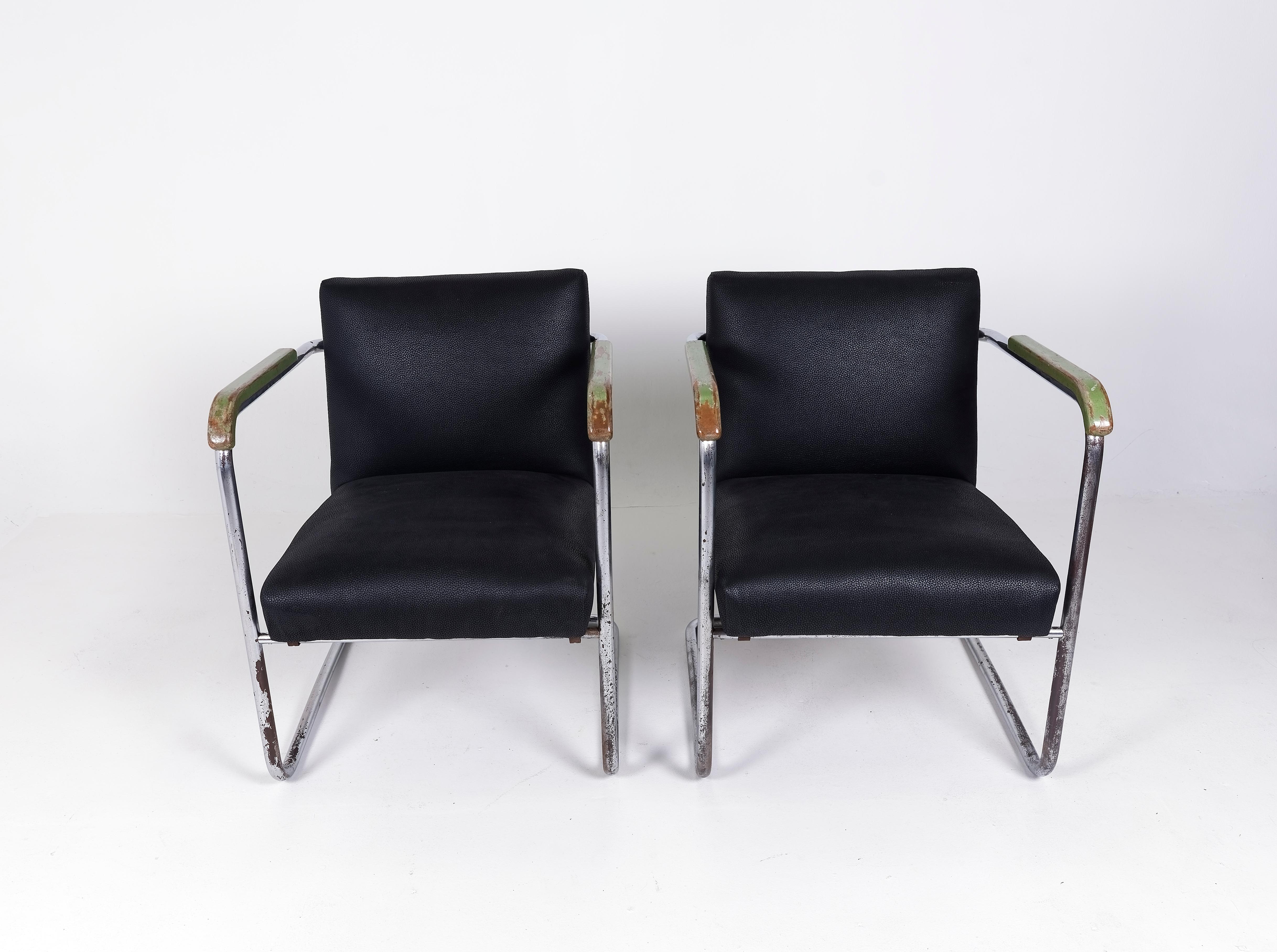 Original Bauhaus Lounge Chairs For Sale 12