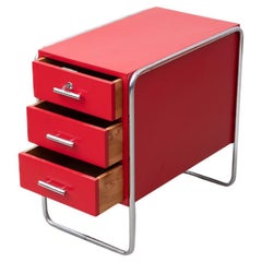 Original Bauhaus steelpipe-commode in red from Mücke Melder (CZK, around 1930)