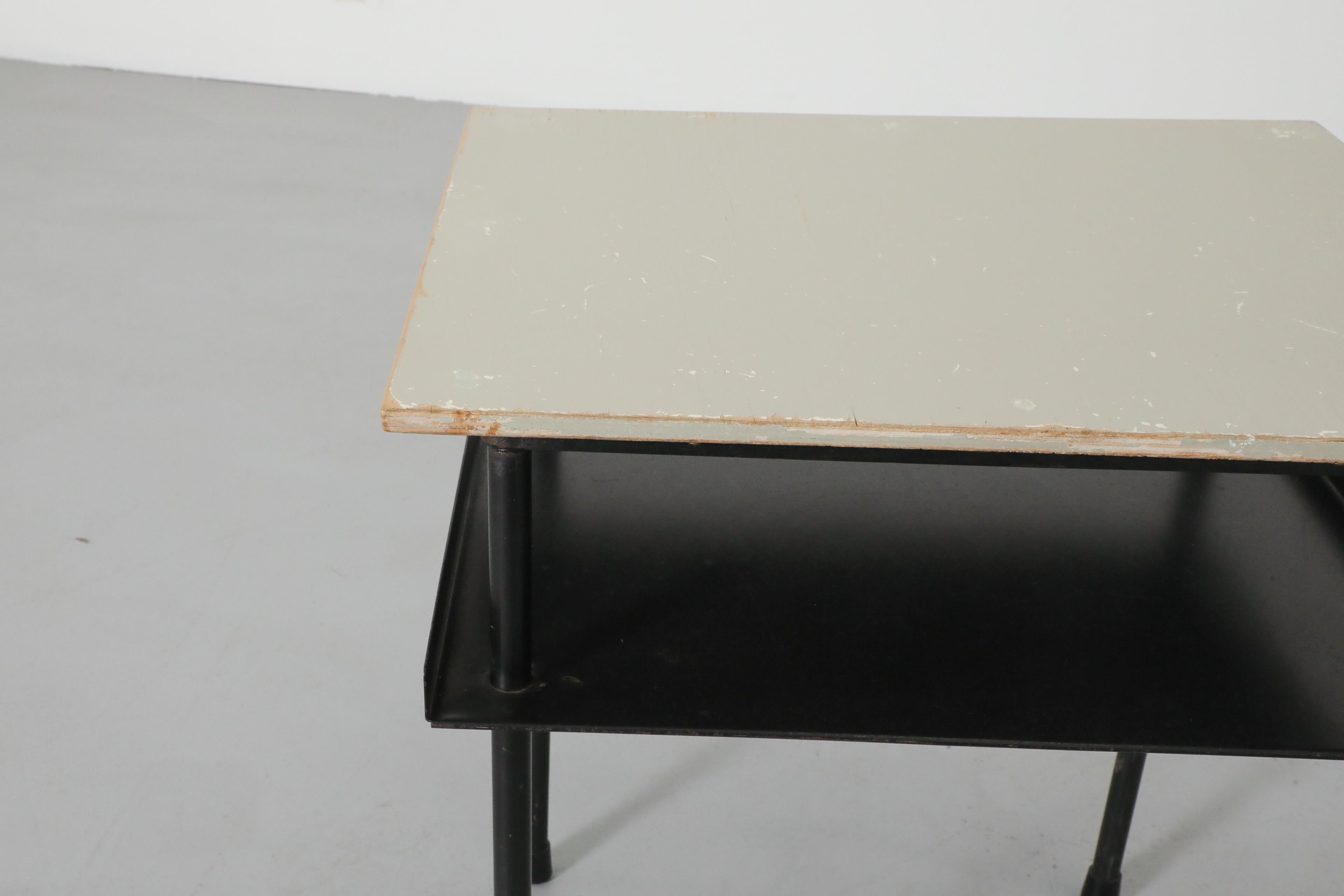 Original Bauhaus Wim Rietveld Side Table or Night Stand For Sale 5
