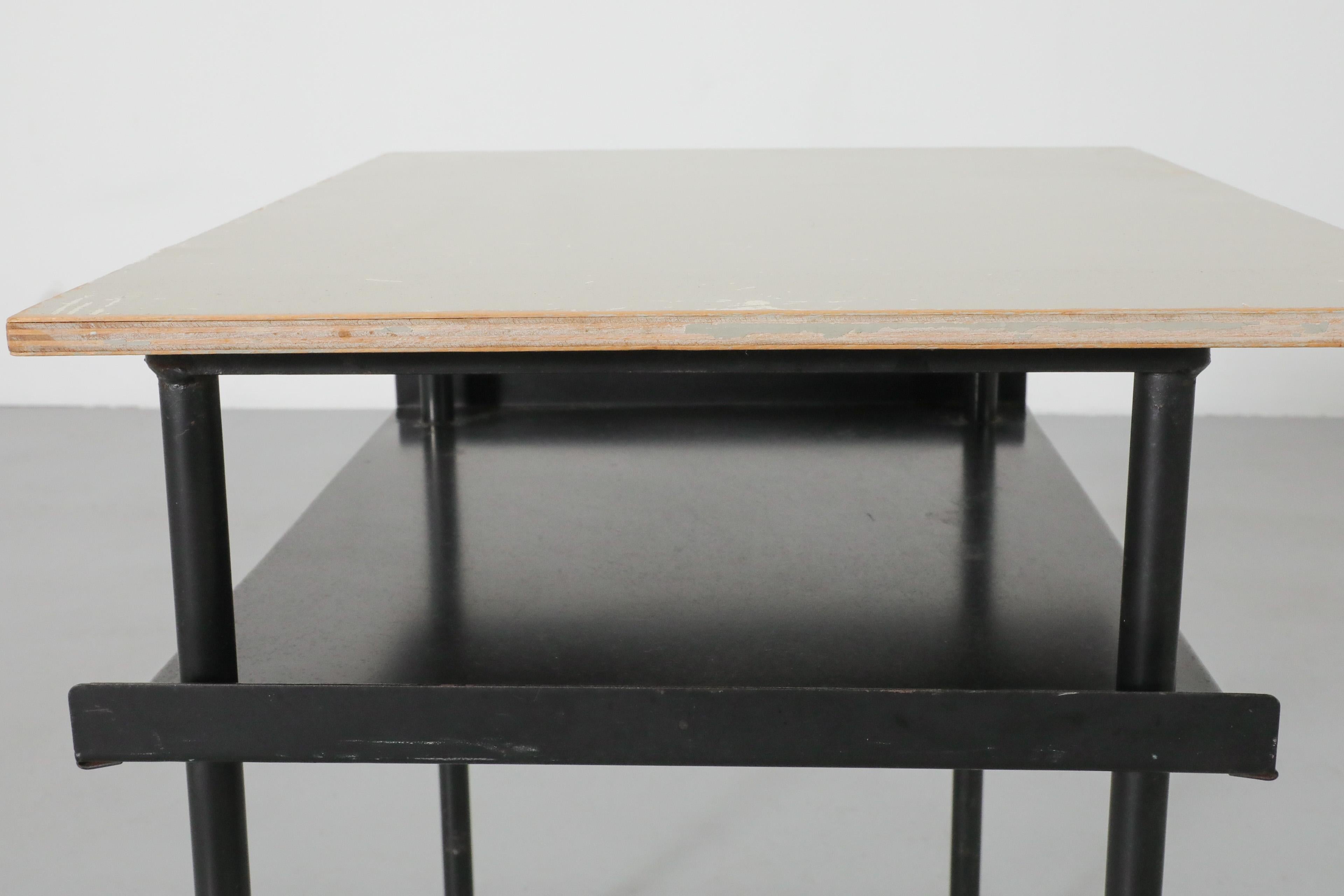 Original Bauhaus Wim Rietveld Side Table or Night Stand For Sale 6