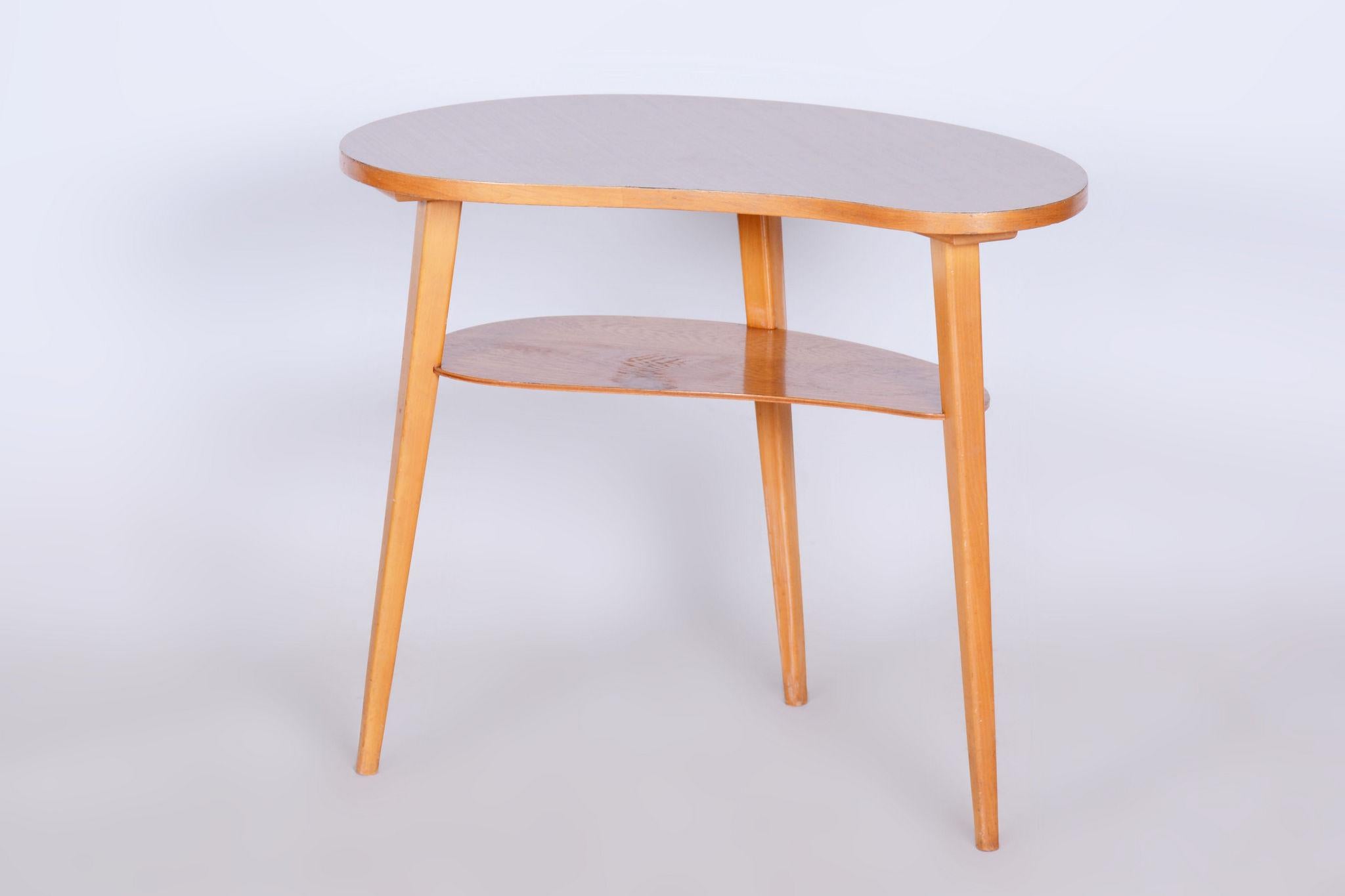Original Beech MidCentury Small Table, Well Preserved Condition, Czechia, 1950s For Sale 2