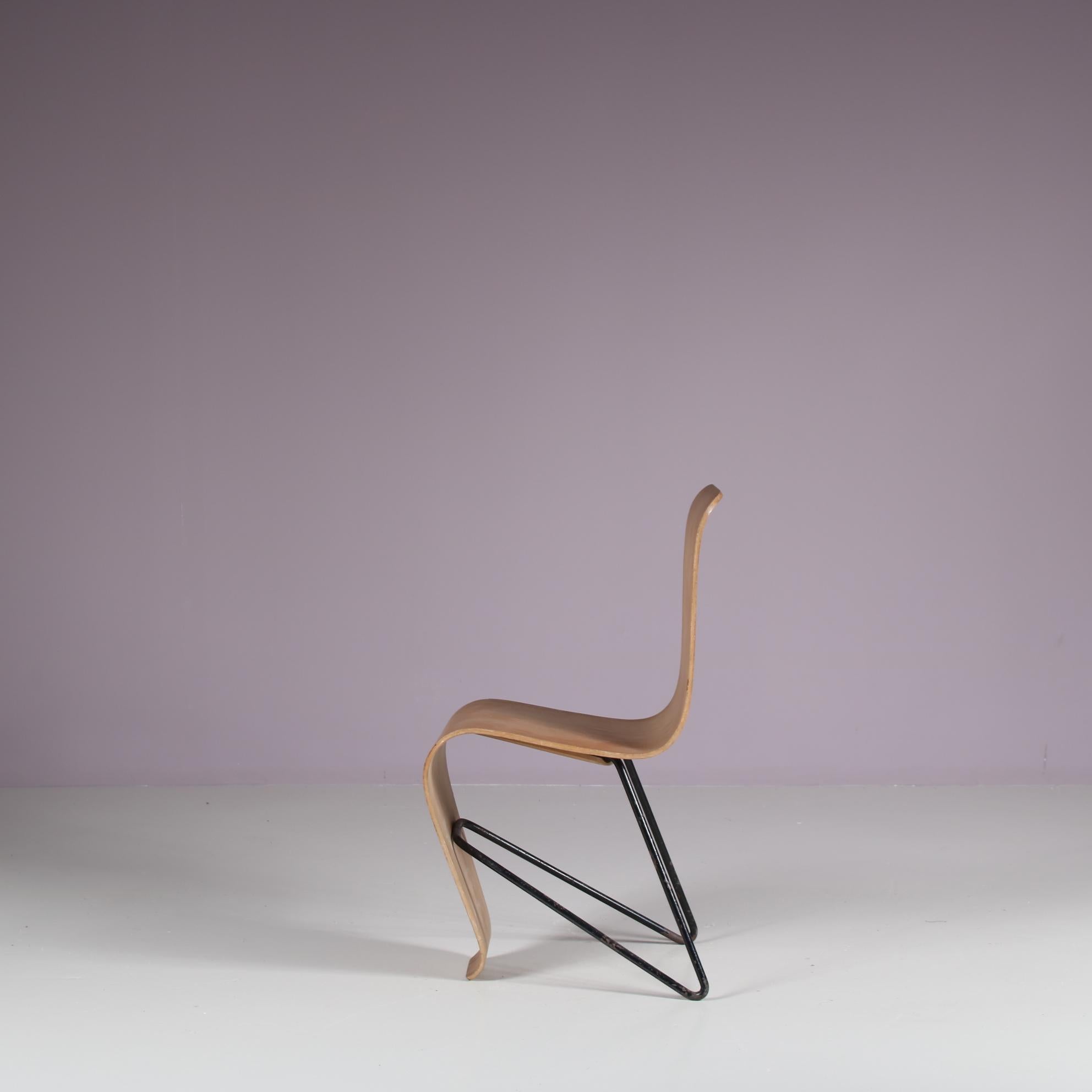 Lacquered Original Bellevue Chair by André Bloc, circa 1950 For Sale