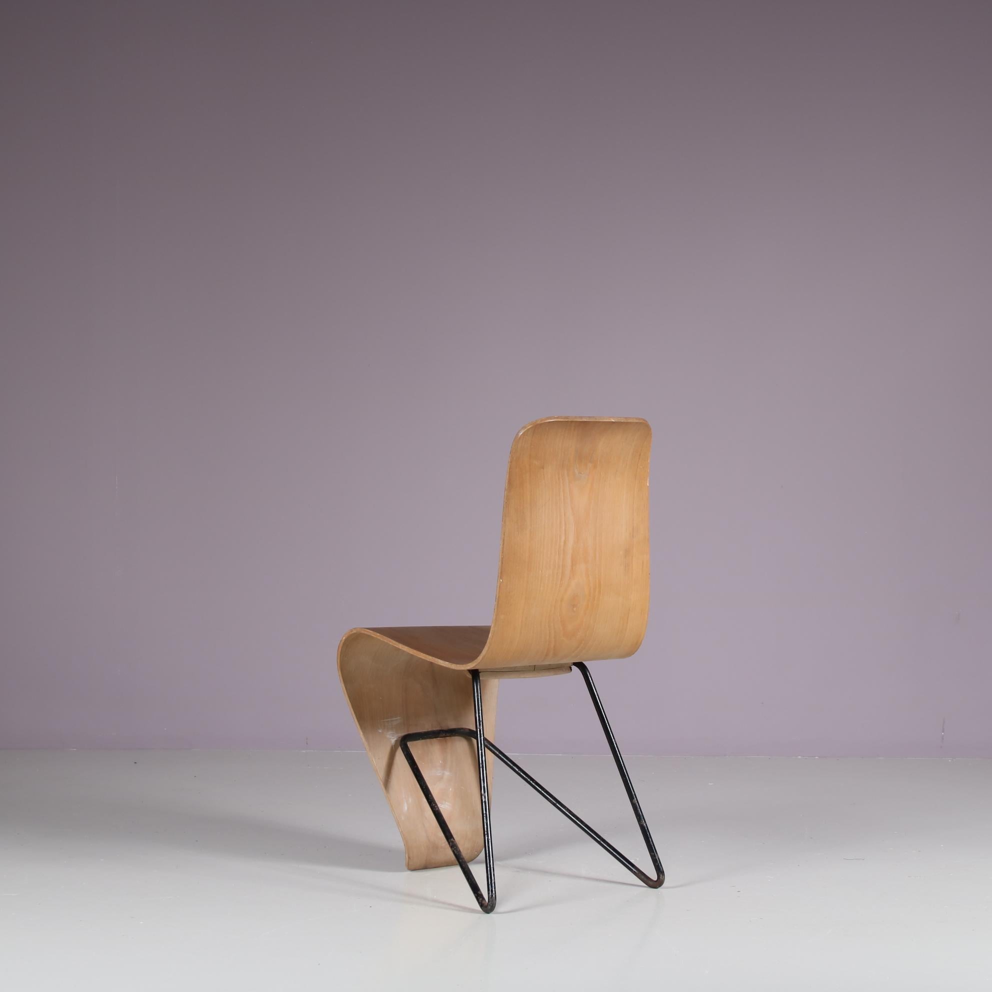 Plywood Original Bellevue Chair by André Bloc, circa 1950 For Sale