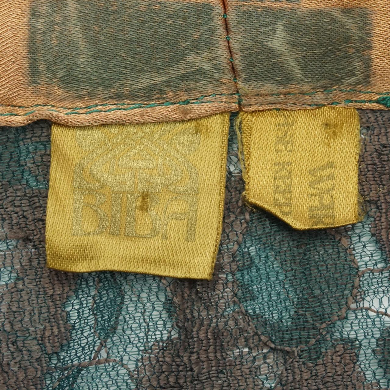 Original BIBA Blaugrüner Blumen-Spitzen-Bademantel mit pfirsichfarbenem Satinbesatz 1970er Jahre im Angebot 2