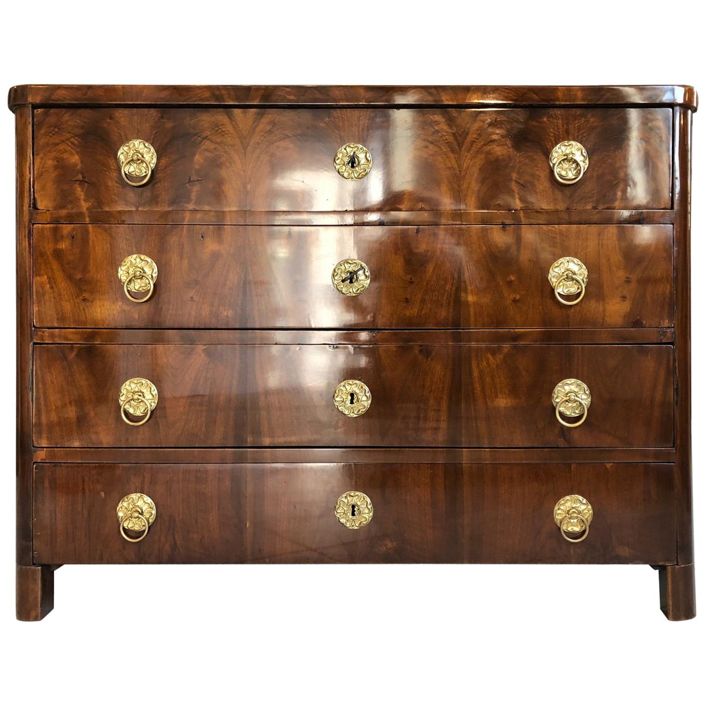 Original Biedermeier Chest of Drawers with Walnut Veneer For Sale