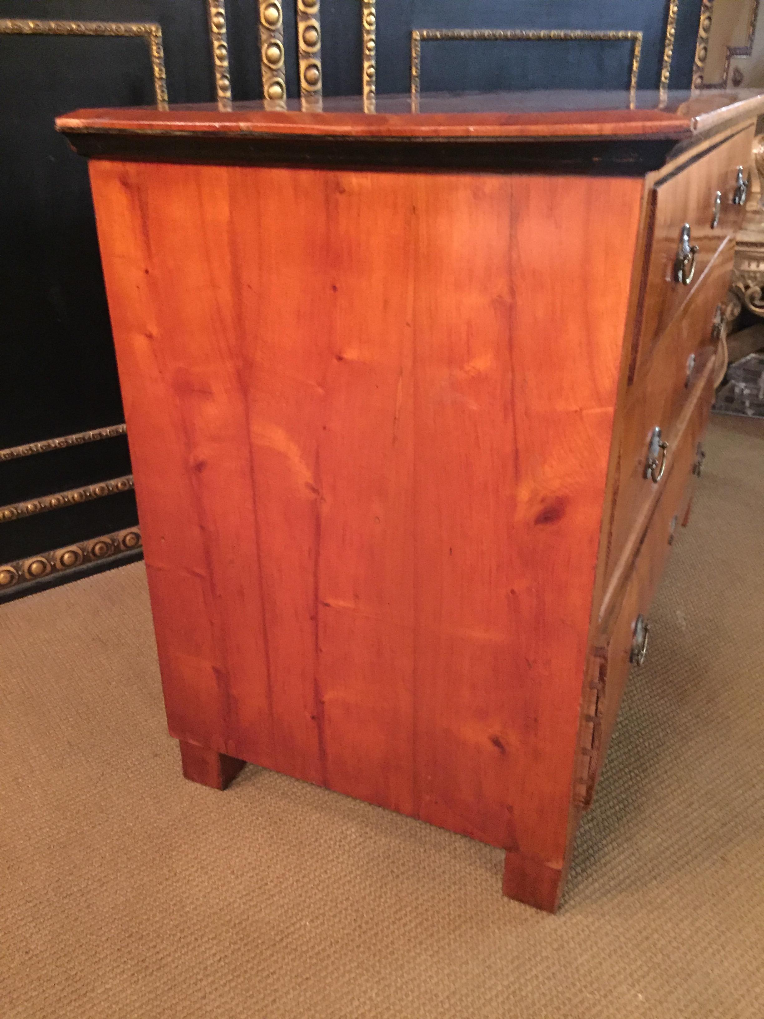 Original Biedermeier Commode Cherrywood 5