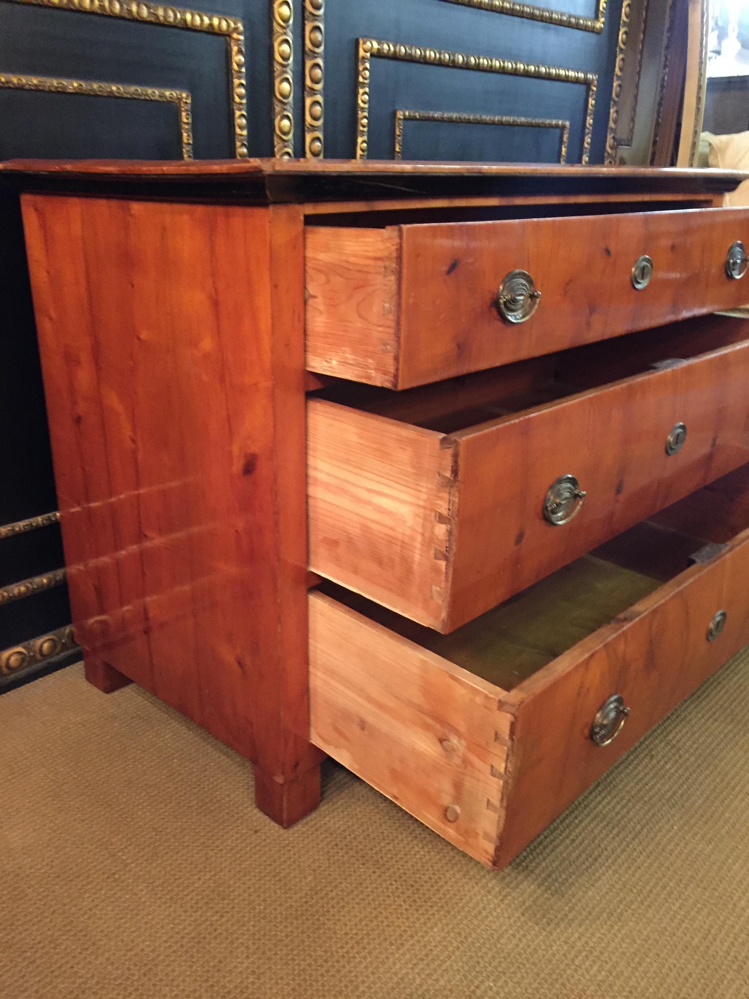 Original Biedermeier Commode Cherrywood 3