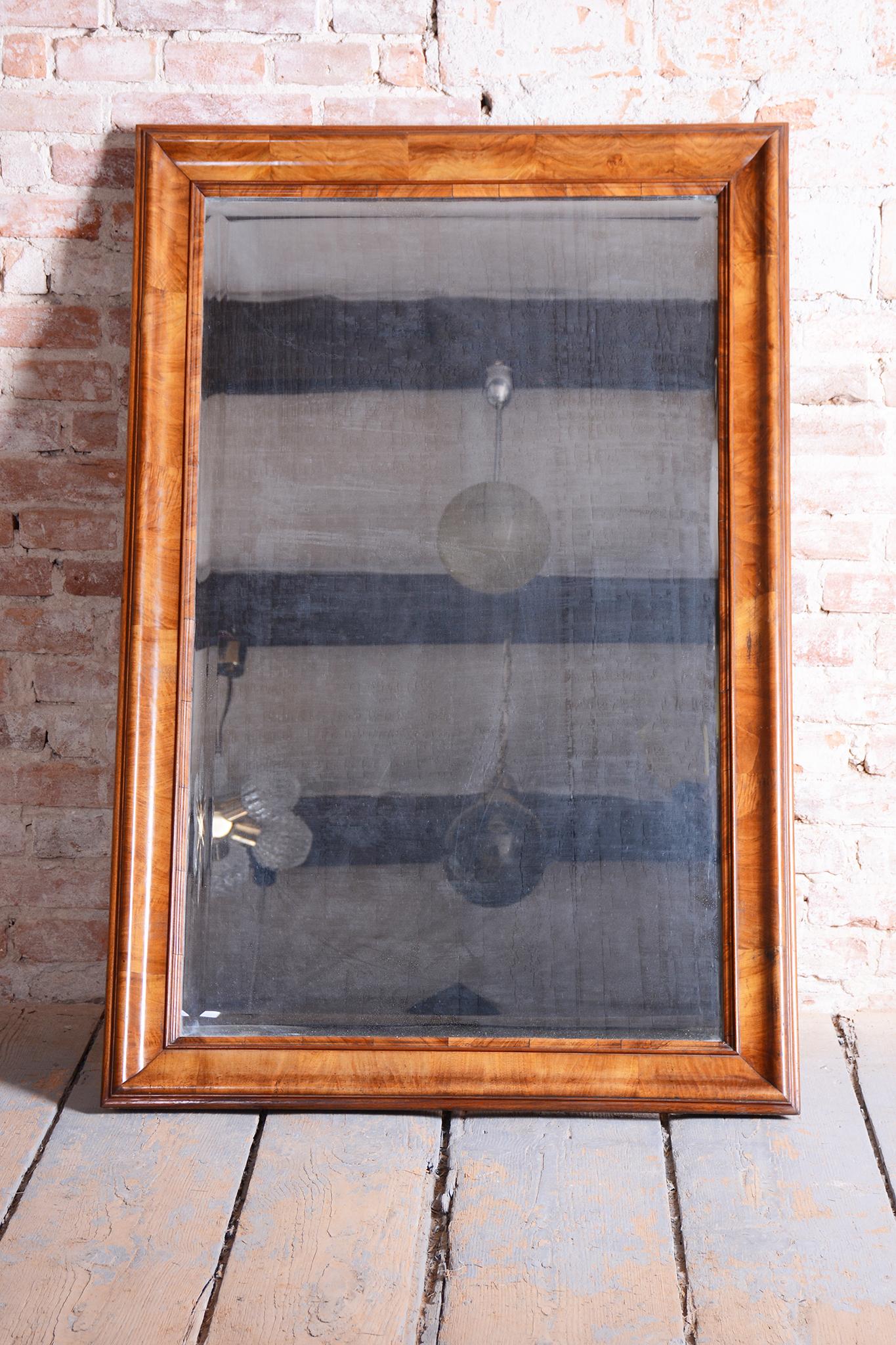 Miroir Biedermeier original, noyer, Revive polonais, tchèque, années 1830 Bon état - En vente à Brandys nad Labem, Středočeský kraj