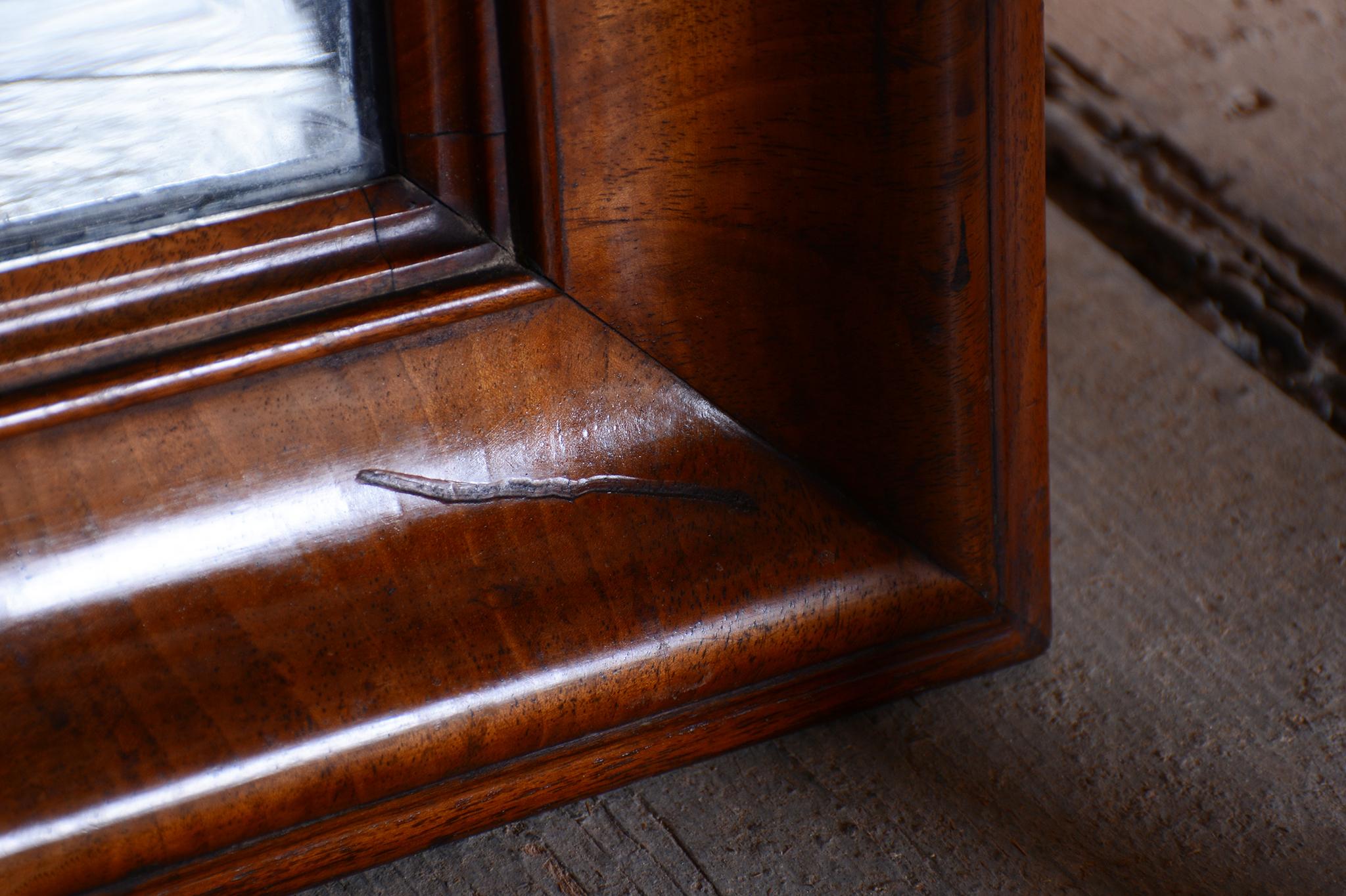 Miroir Biedermeier original, noyer, Revive polonais, tchèque, années 1830 en vente 1