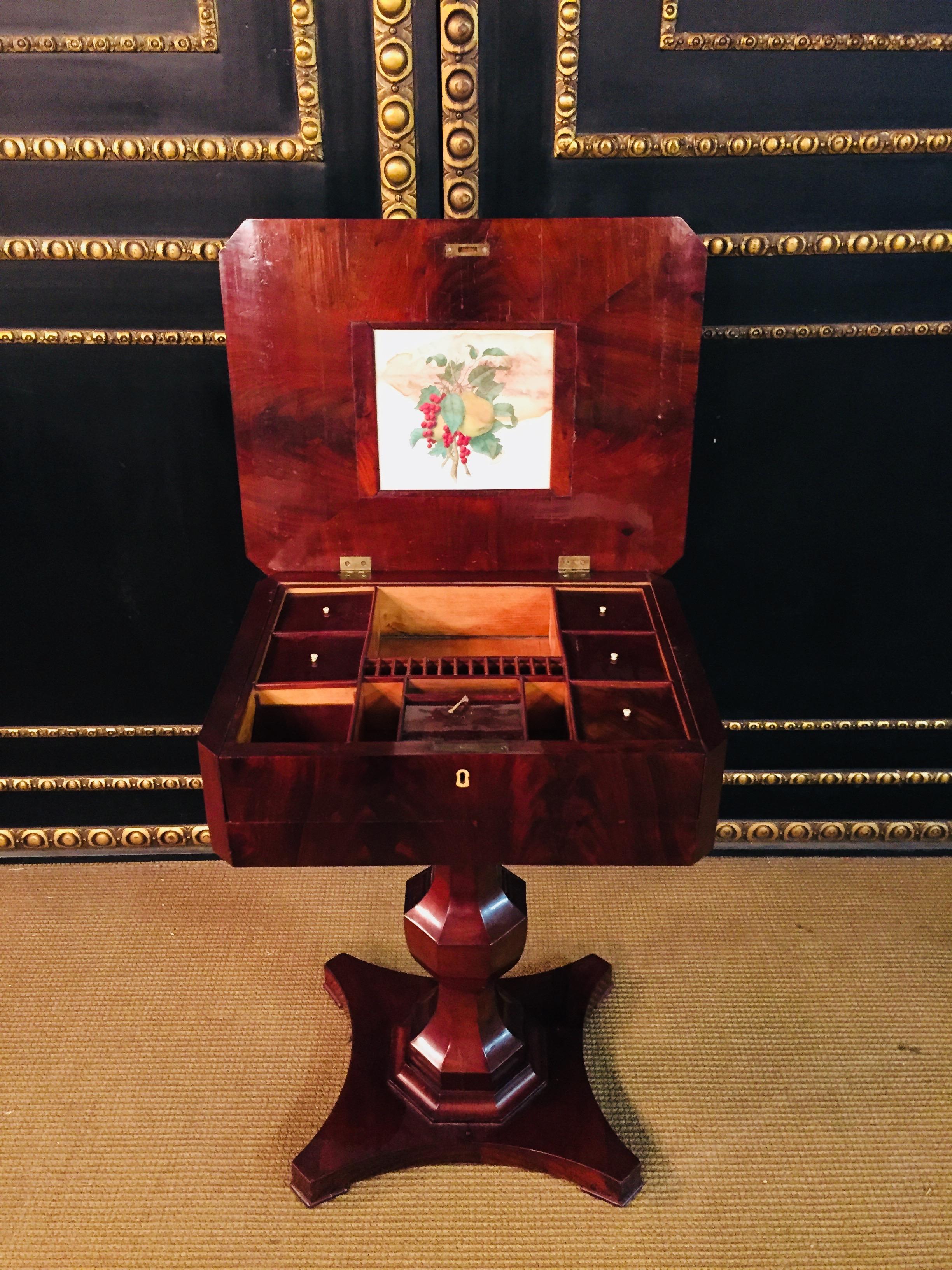 Original Biedermeier Sewing Table Mahogany, circa 1825 For Sale 3