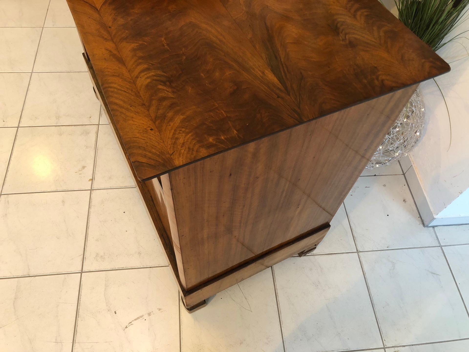 Original Biedermeier Trumeau Sideboard or Small Commode In Good Condition In Senden, NRW