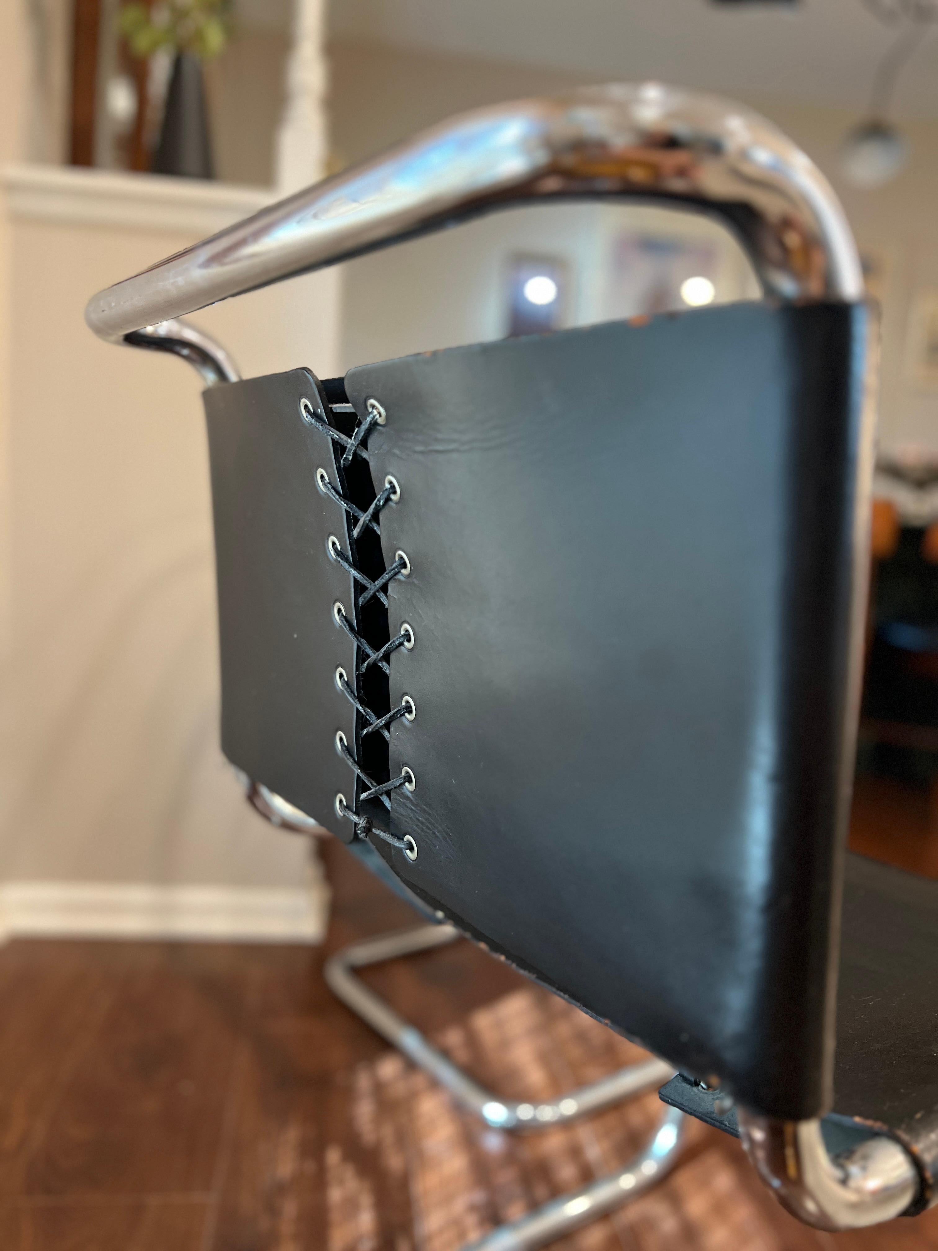 Bauhaus Original Black Leather Pair of Gavina B33 Chairs by Marcel Breuer with Corset