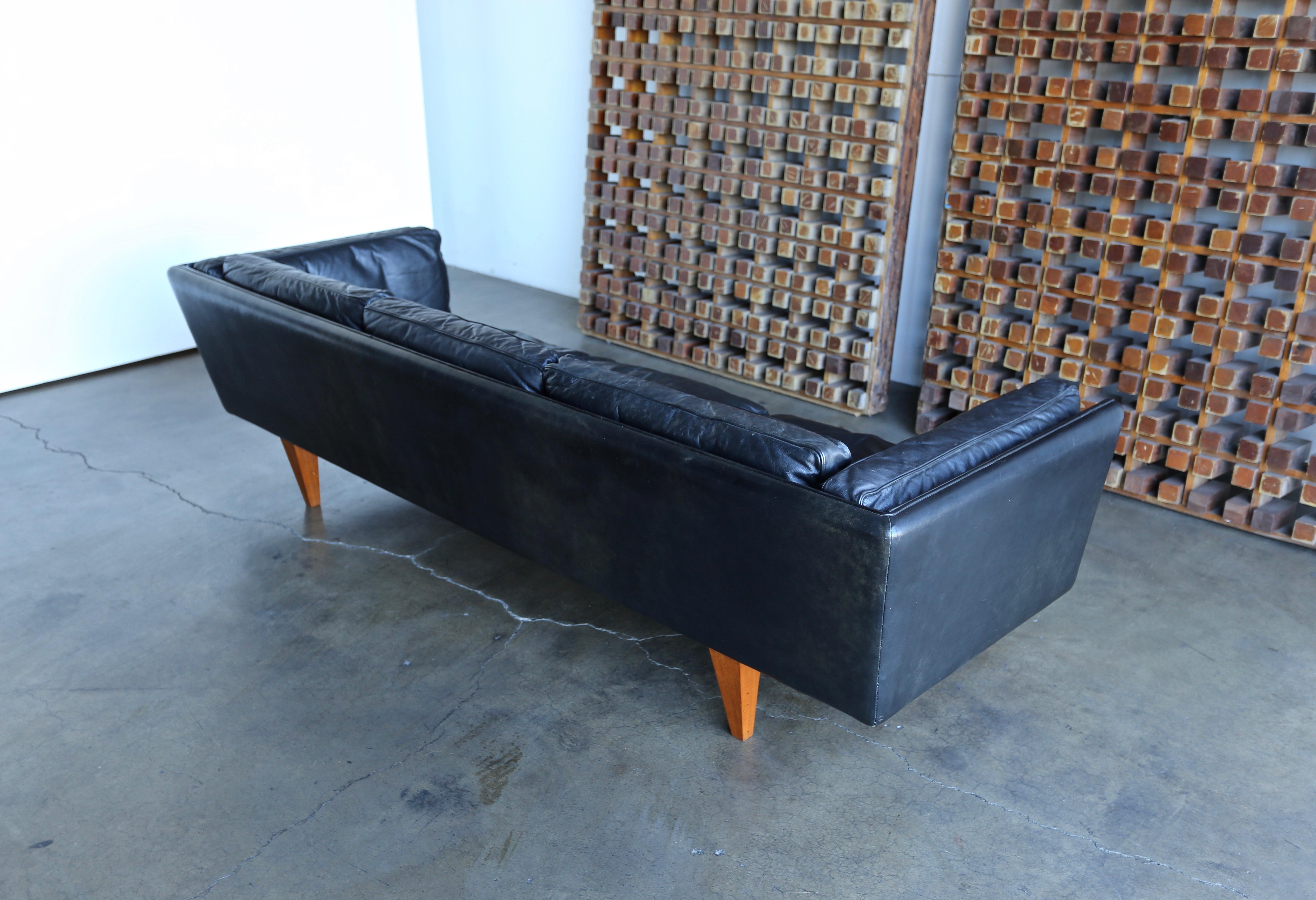 Original Black Leather Sofa by Illum Wikkelsø In Good Condition In Costa Mesa, CA