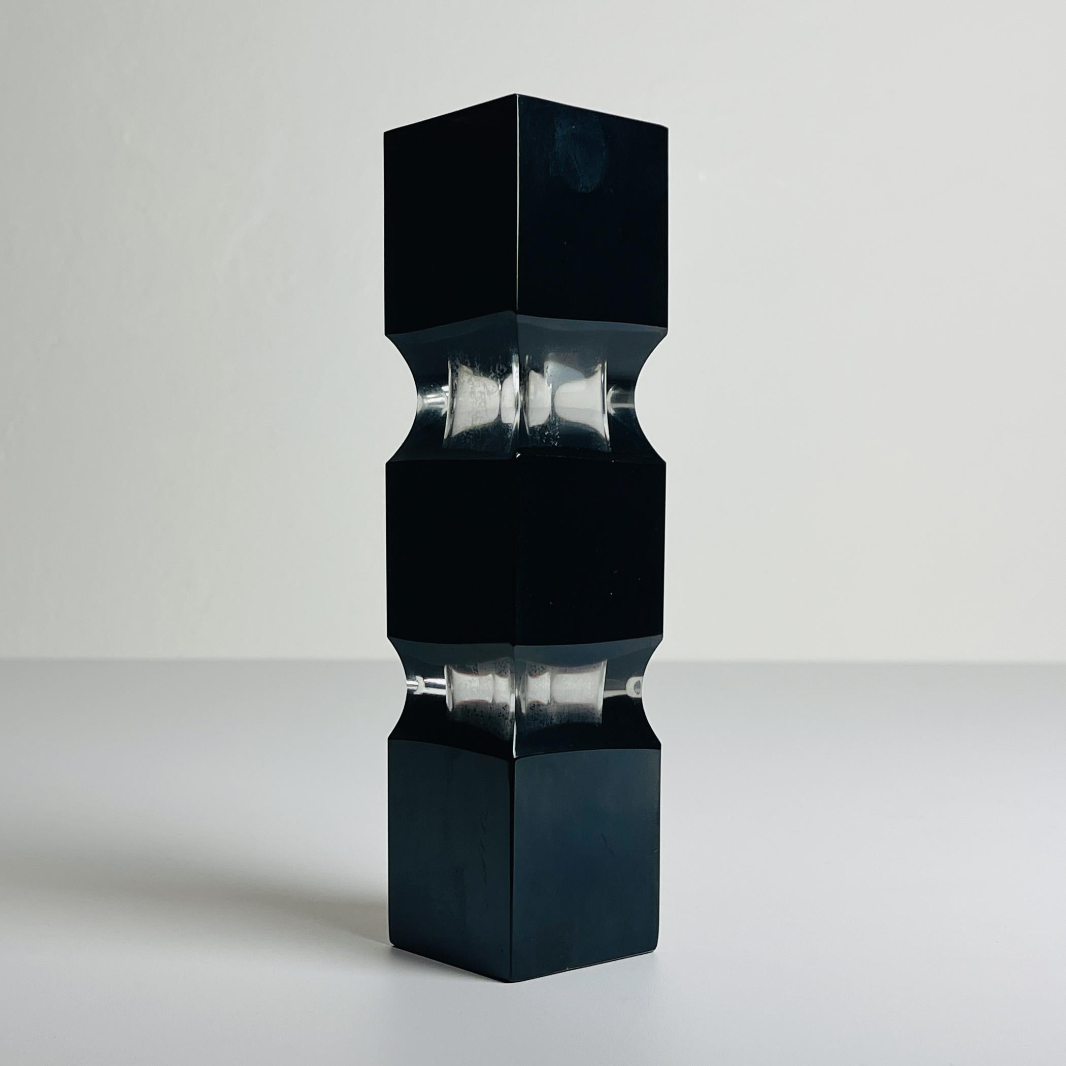 Original Murano glass vase by Pagnin & Bon made in Italy in the 1960s.
Pagnin & Bon was an Italian glassmaking company known for producing stunning Murano glass pieces during the mid-20th century. Established on the island of Murano, Italy, famous