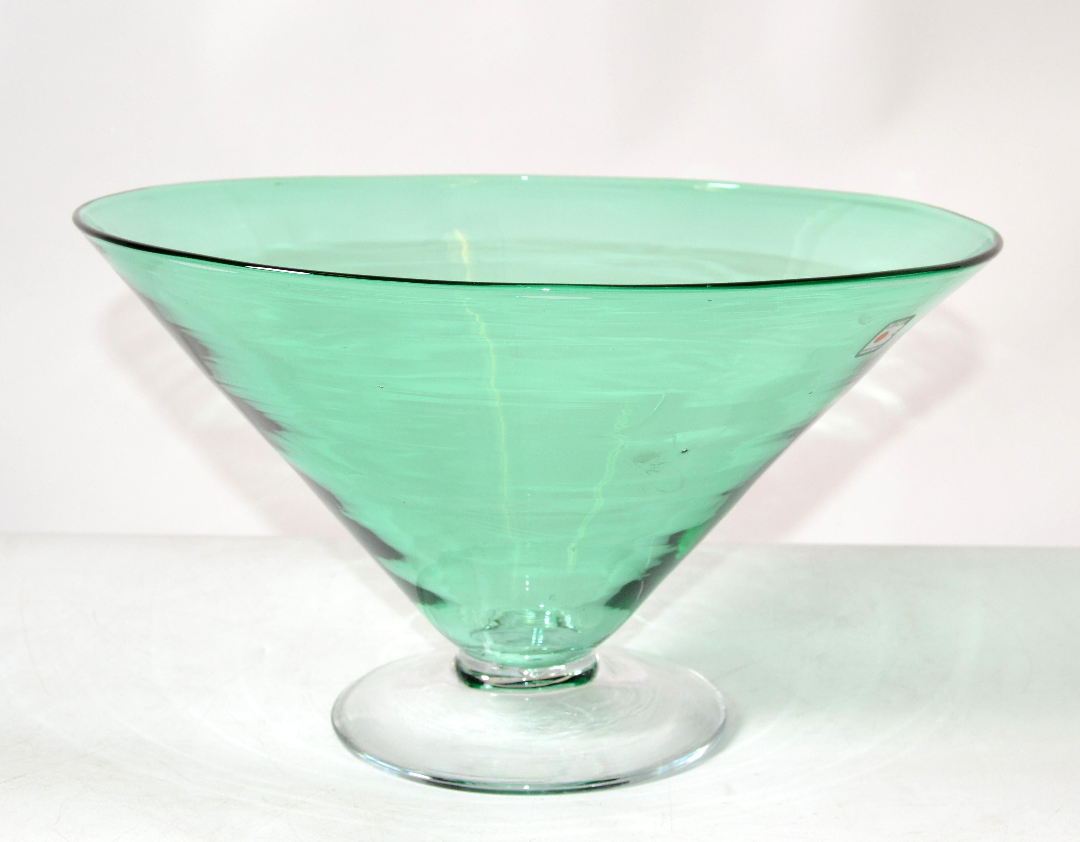 Mid-Century Modern Bol en verre d'art vert menthe d'origine Blenko, pièce maîtresse moderne du milieu du siècle, 1980 en vente