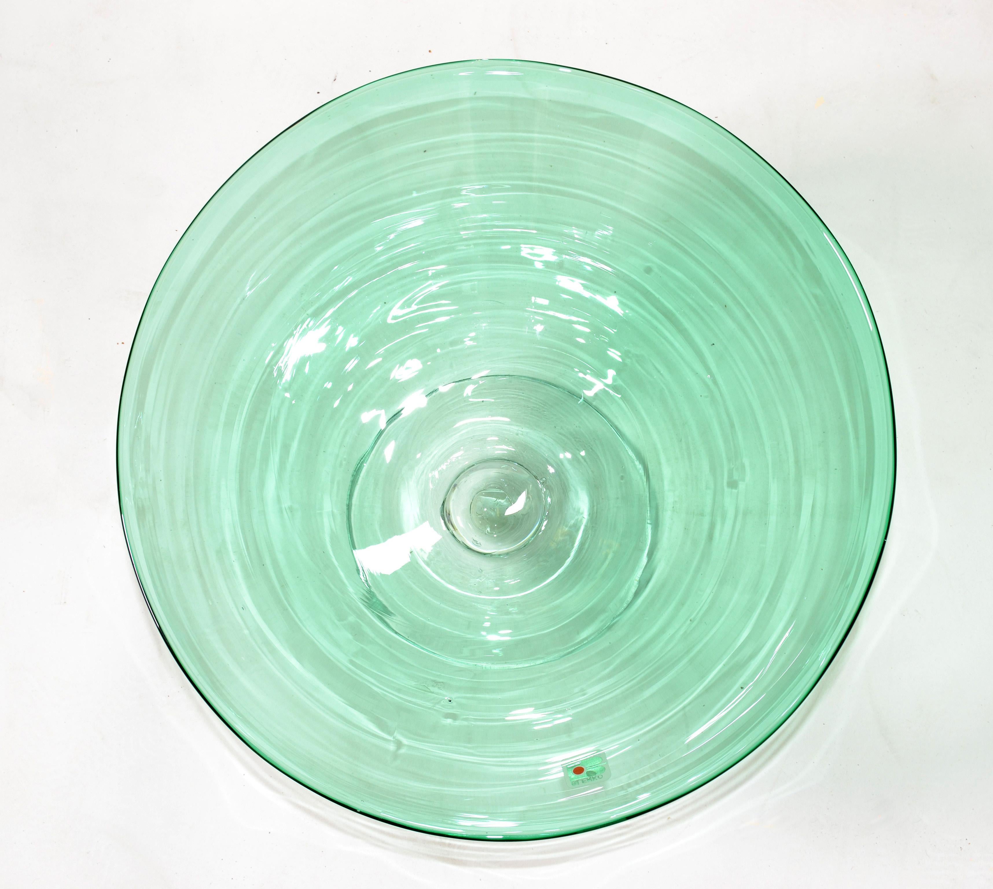 American Original Blenko Mid-Century Modern Mint Green Art Glass Bowl, Centerpiece 1980 For Sale