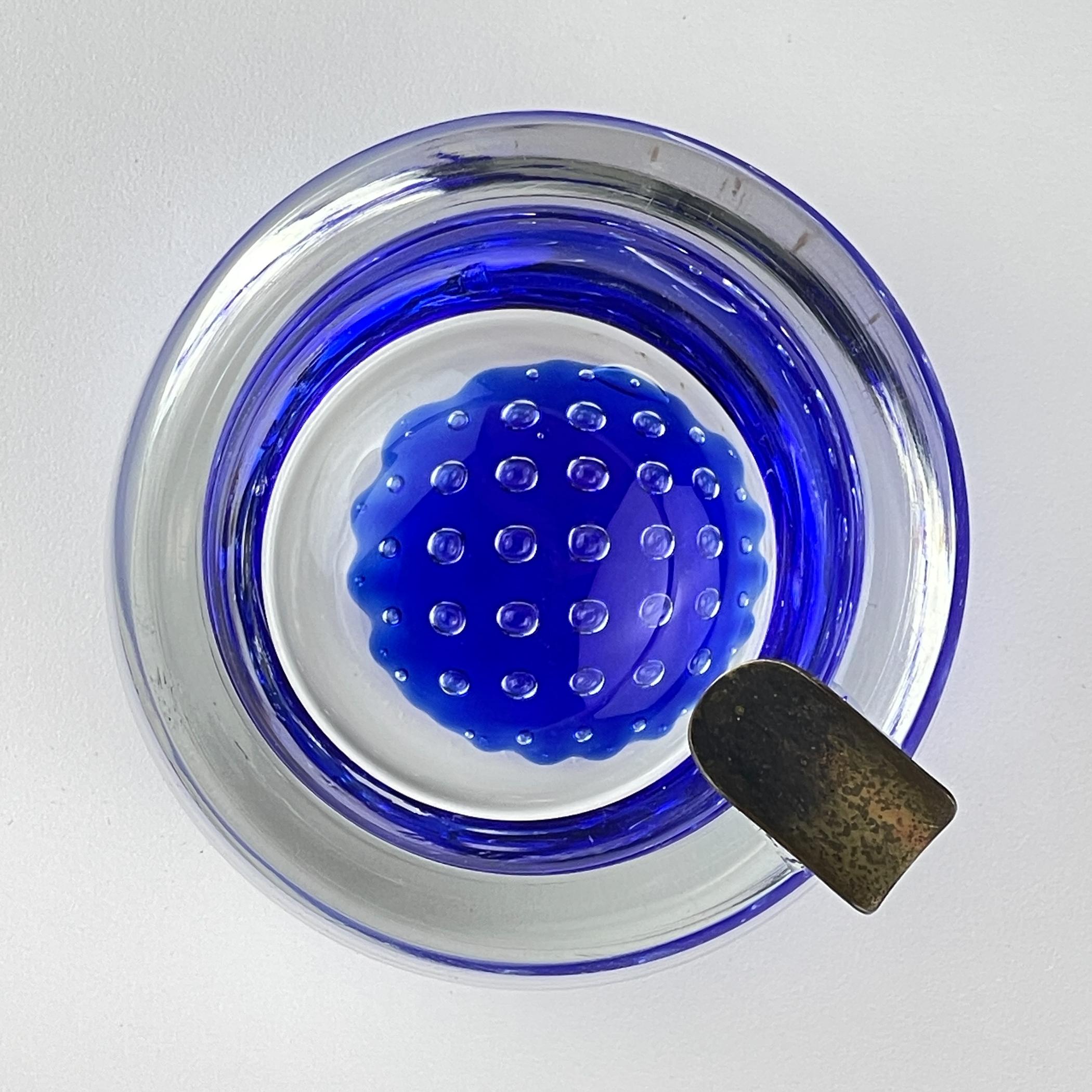 Posacenere originale in vetro di Murano blu, Italia, anni '1970 In condizioni buone in vendita a Miklavž Pri Taboru, SI