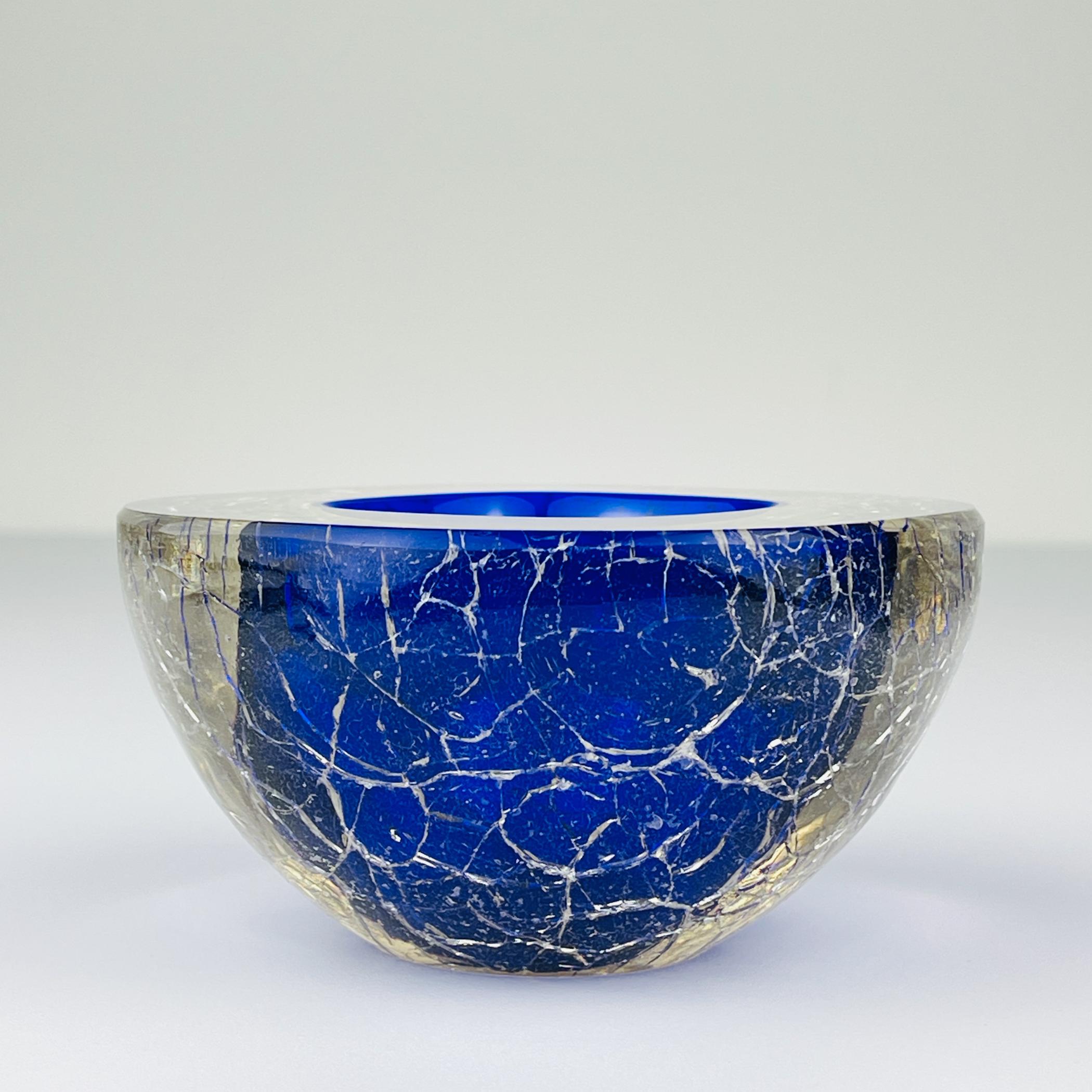Mid-Century Modern Original blue murano glass ashtray, Italy, 1980s For Sale