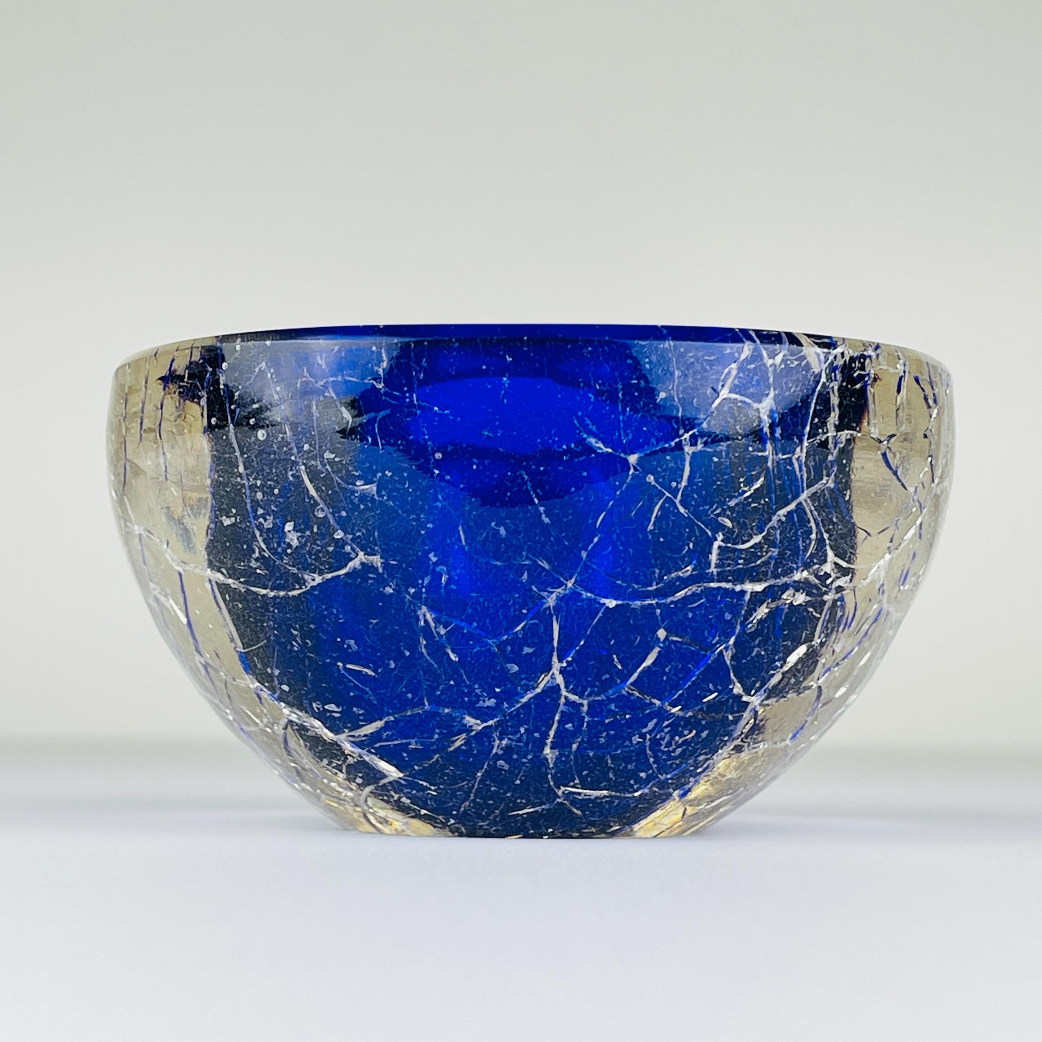 Original blue murano glass ashtray, Italy, 1980s In Good Condition For Sale In Miklavž Pri Taboru, SI