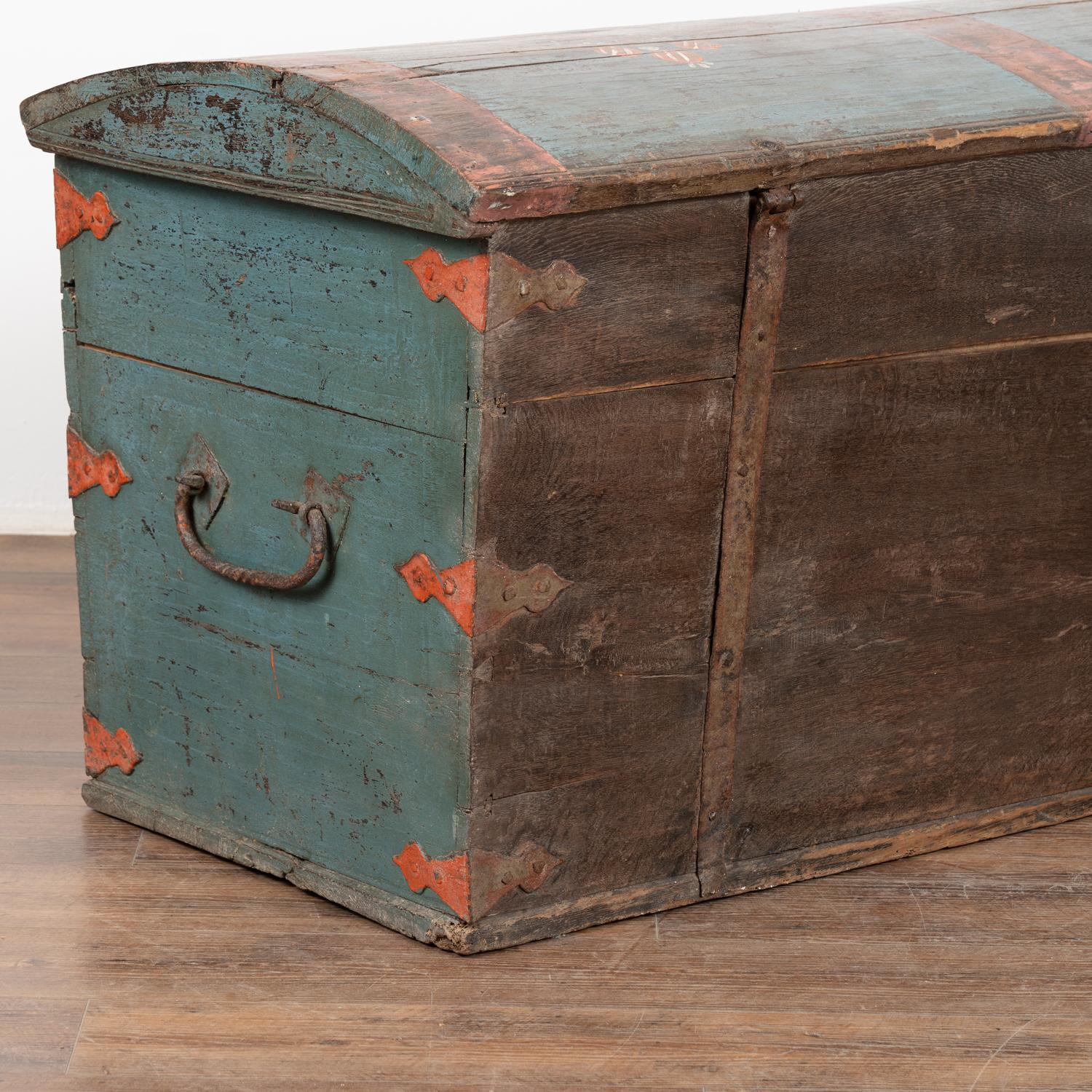 Original Blue Painted Dome Top Trunk from Sweden dated 1804 For Sale 5