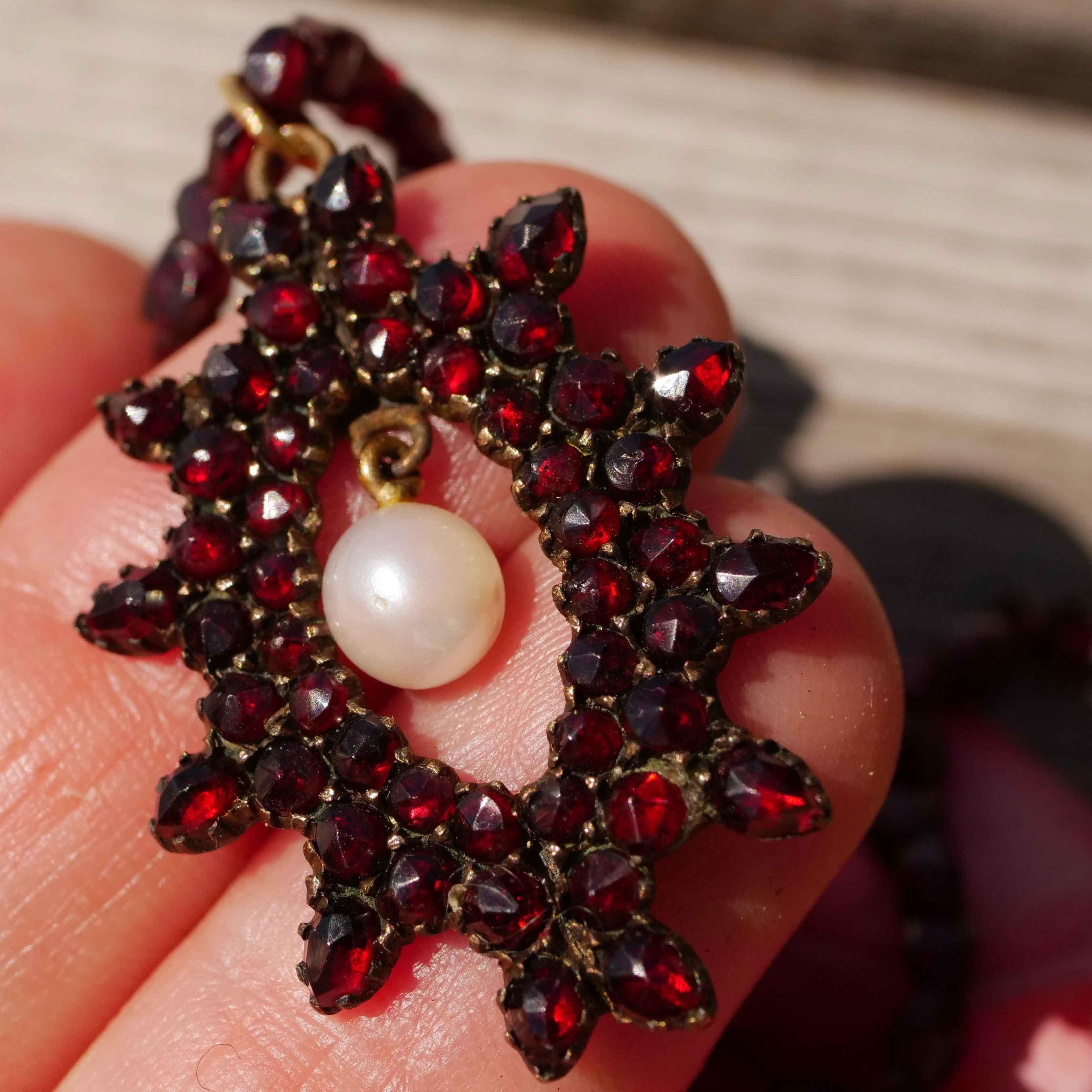 Original Bohemian Garnet Pendant 1860-1890 Tombak Czech Republic Carbuncle Stone For Sale 1