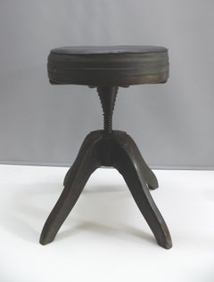 Original Bombenstabil-Bufferhocker, drehbar, frühes 20. Jahrhundert