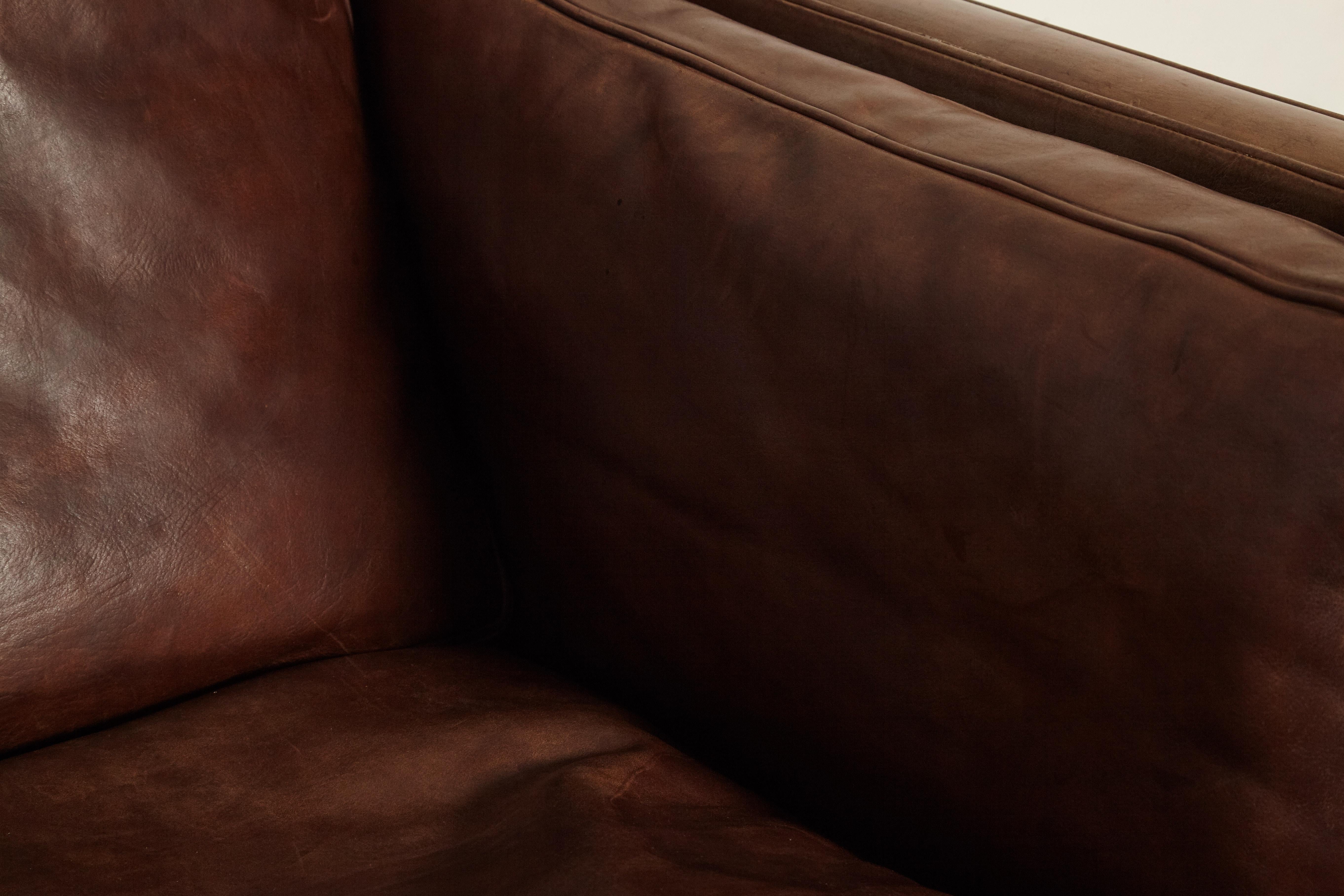 Original Borge Mogensen 2213 Sofa in Patinated Leather, Denmark, 1960s-1970s 11