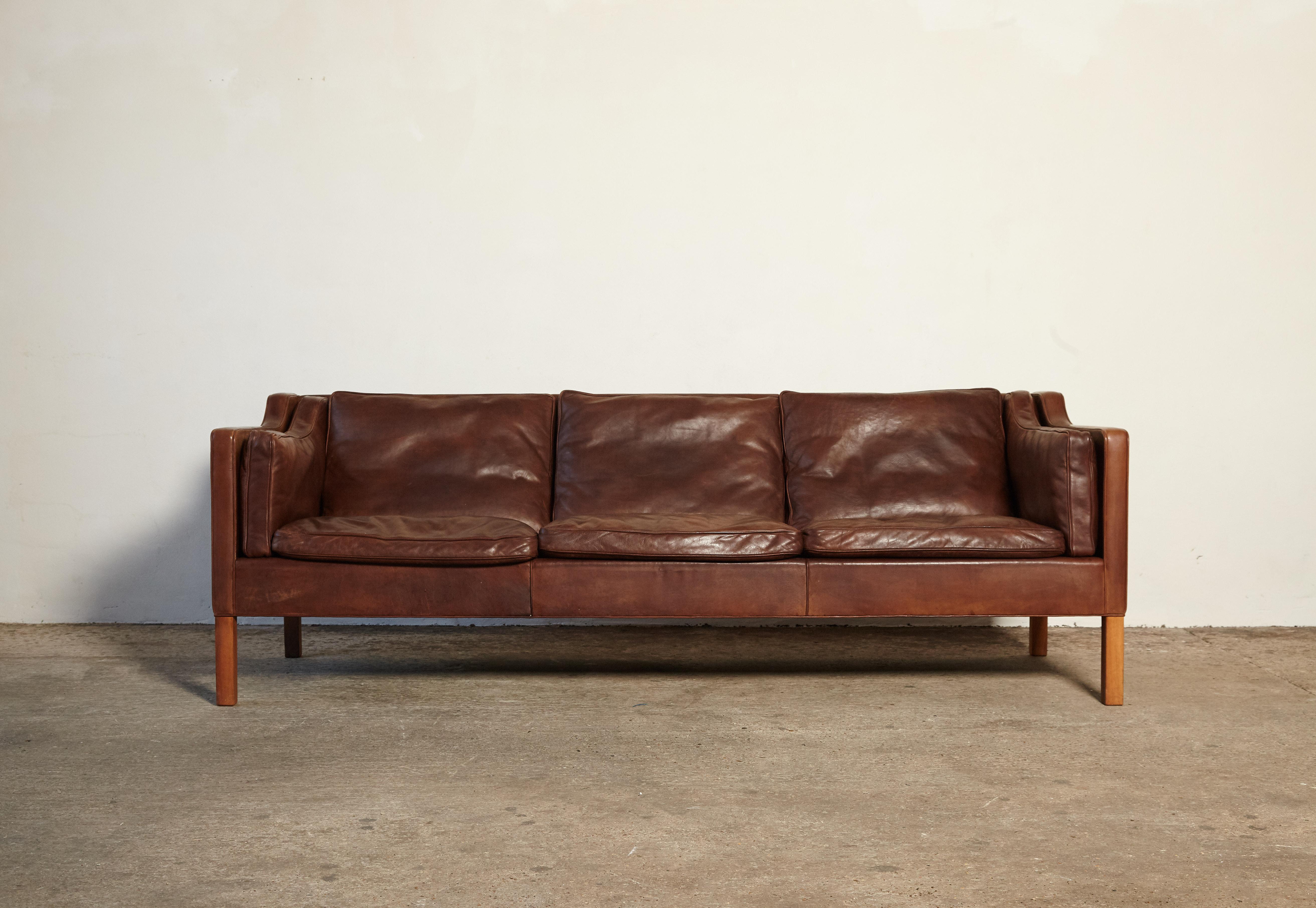Original three-seat model 2213 sofa designed by Borge Mogensen in 1965 and made by Frederecia, Denmark. In original condition with a some wear and a lovely deep patina.